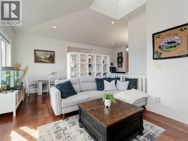 125 HILLTOP CRESCENT, Sooke 5