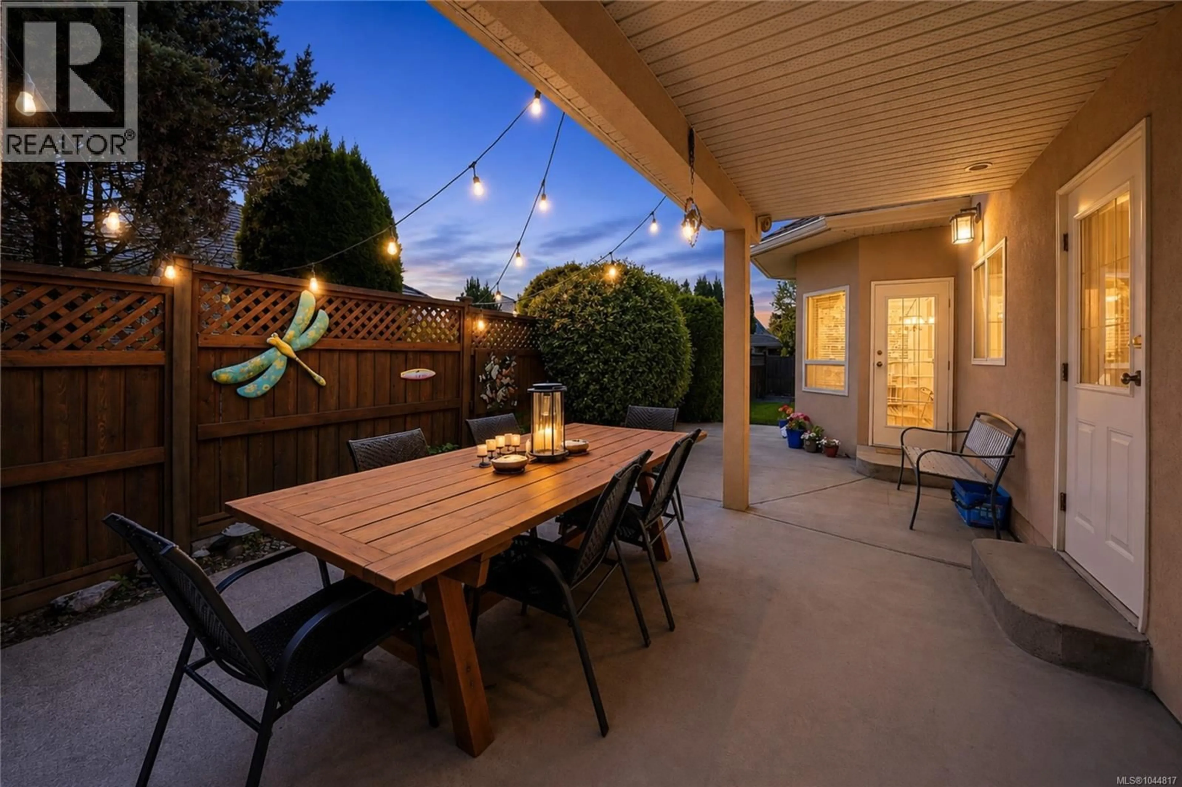 Patio, street for 1096 AERY VIEW WAY, Parksville British Columbia V9P2N9