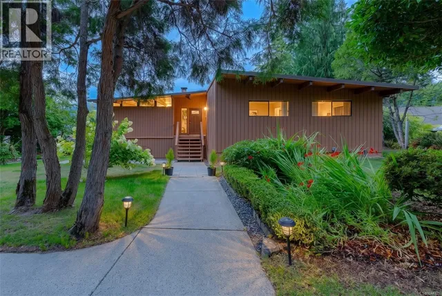 8935 FABER ROAD, Port Alberni 5