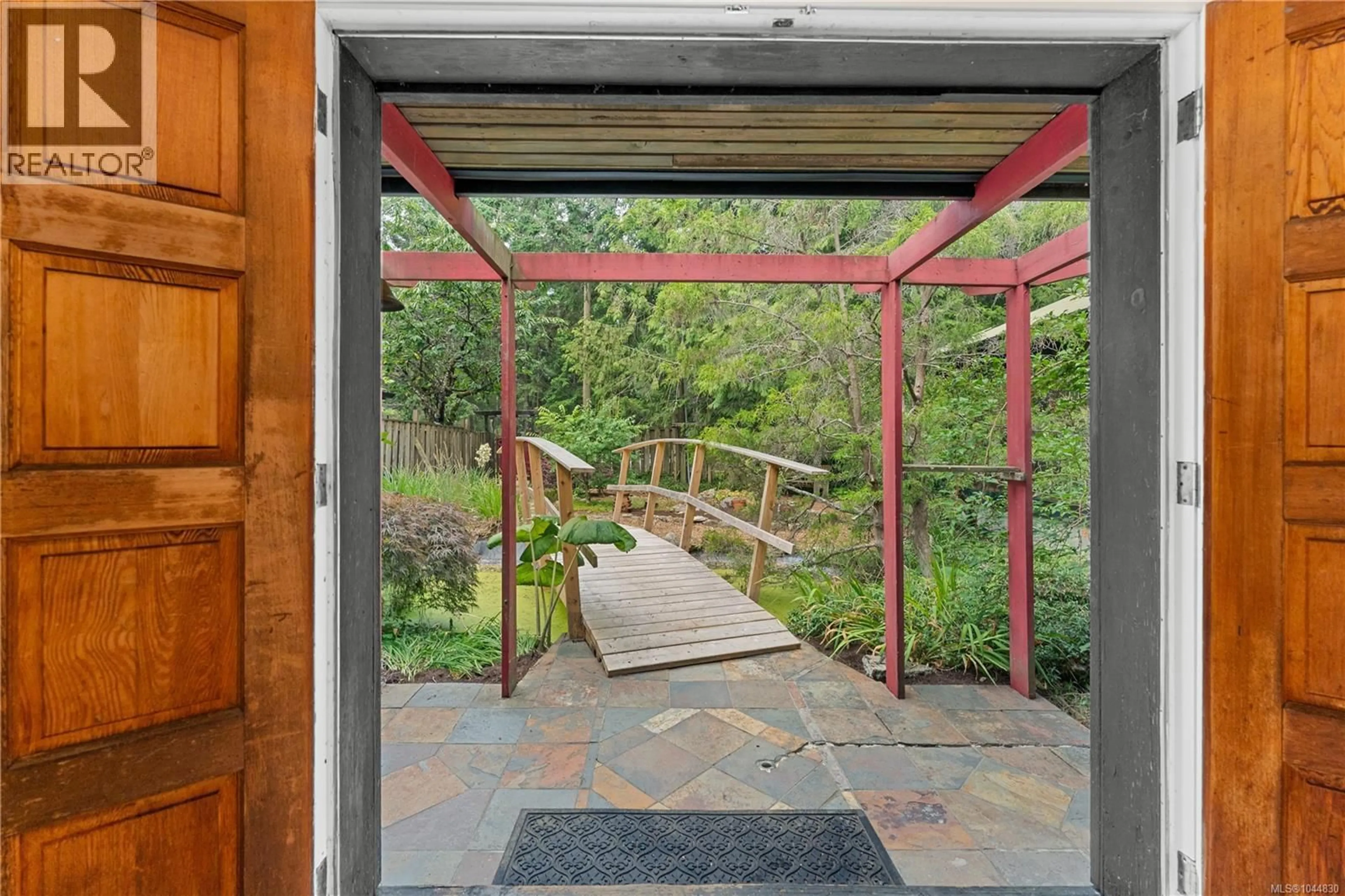 Unknown for 395 LYNGAIL PLACE, Gabriola Island British Columbia V0R1X1