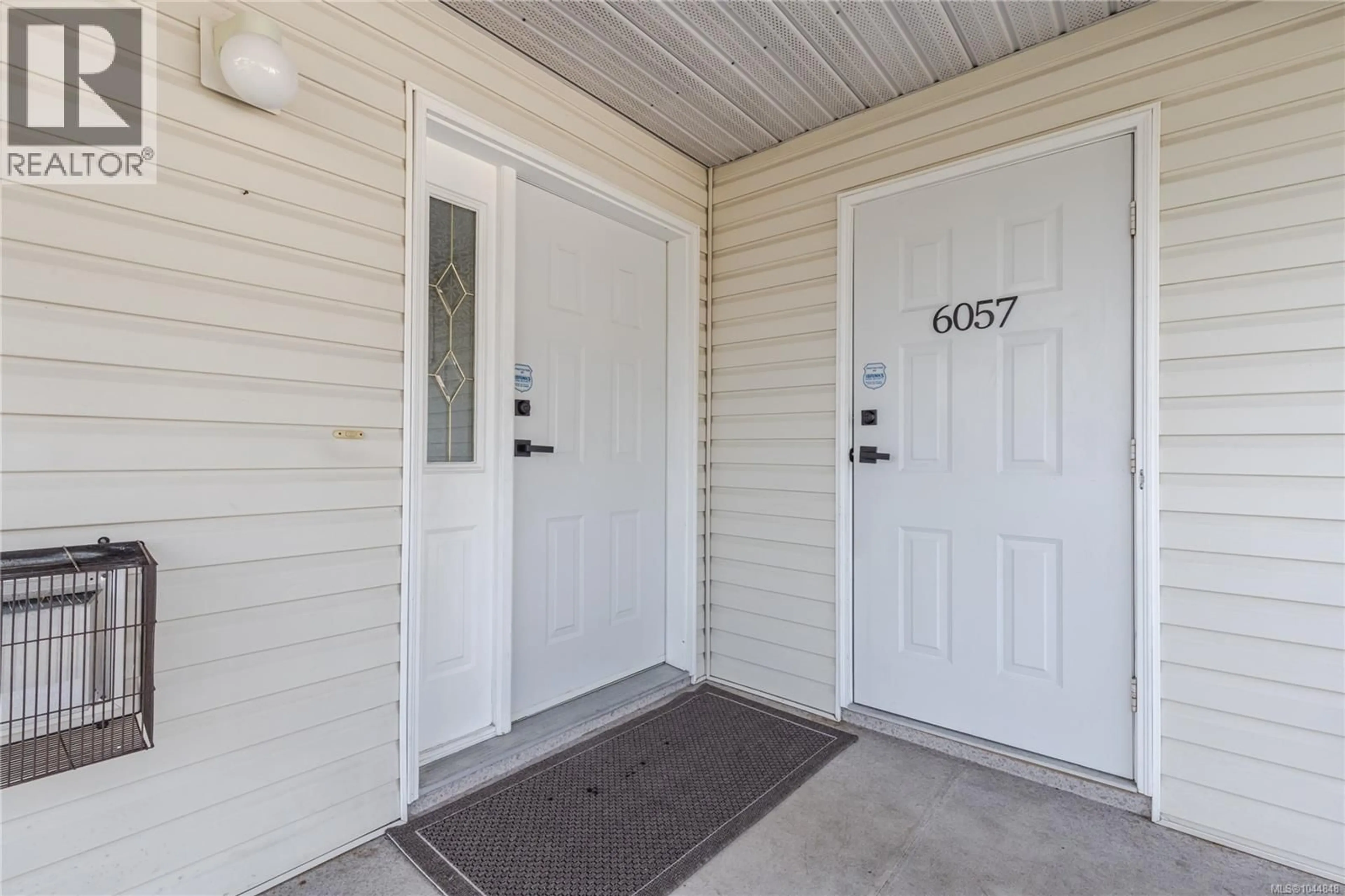 Indoor entryway for 6057 CEDAR GROVE DRIVE, Nanaimo British Columbia V9T6G1