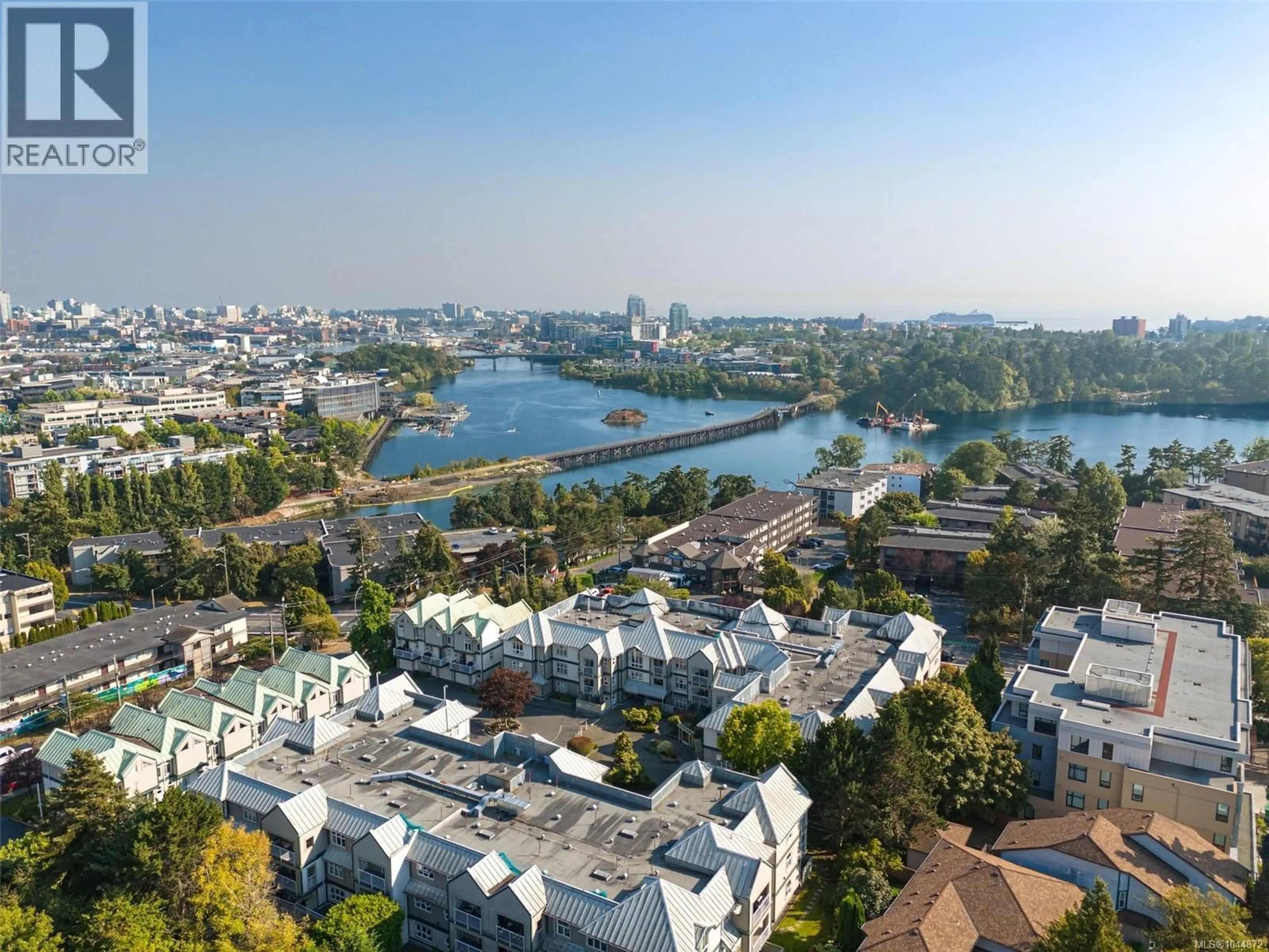 Unknown for 312 - 3008 WASHINGTON AVENUE, Victoria British Columbia V9A1P6