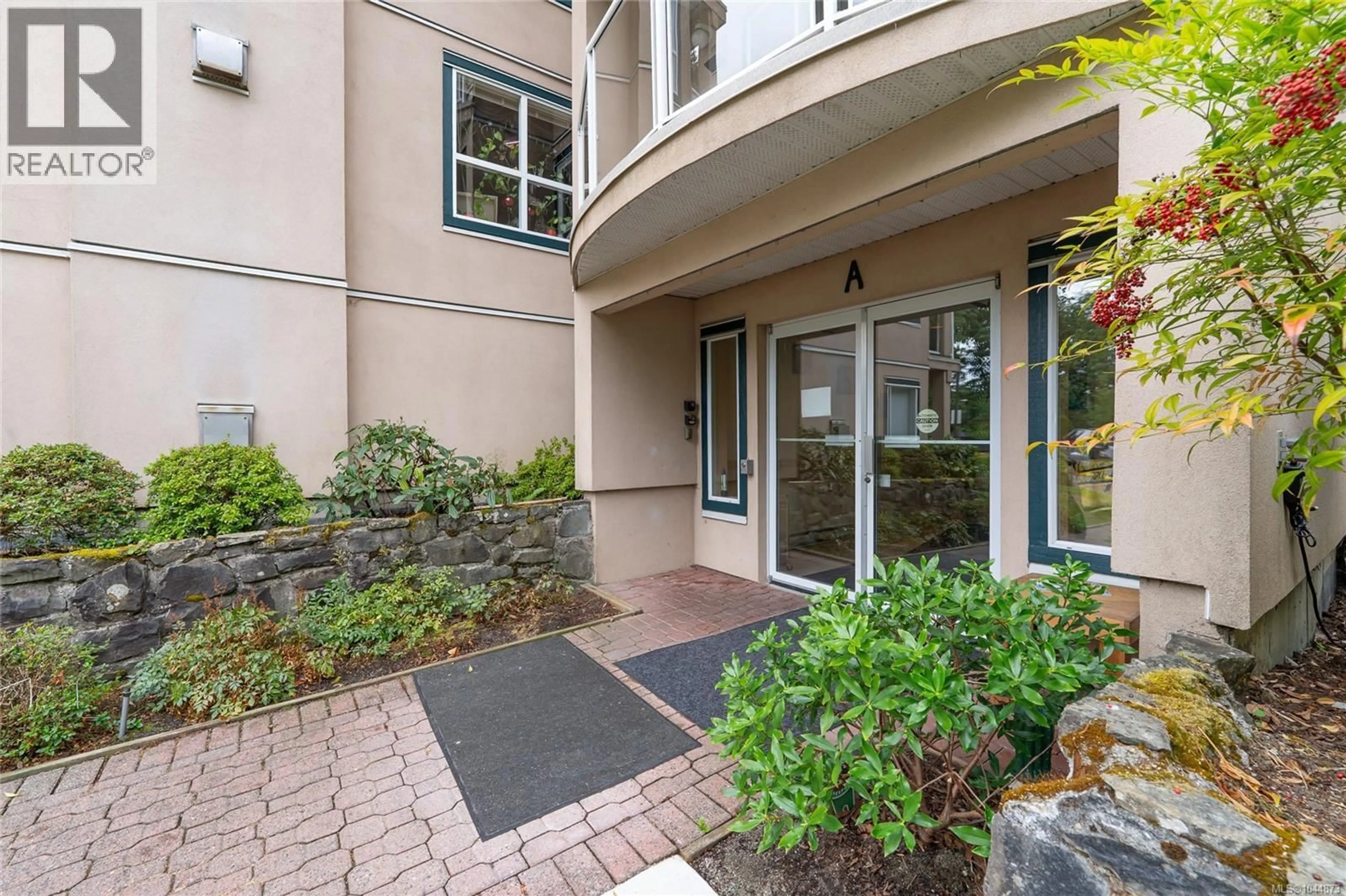 Indoor foyer for 403A - 3000 OAK STREET, Chemainus British Columbia V0R1K1