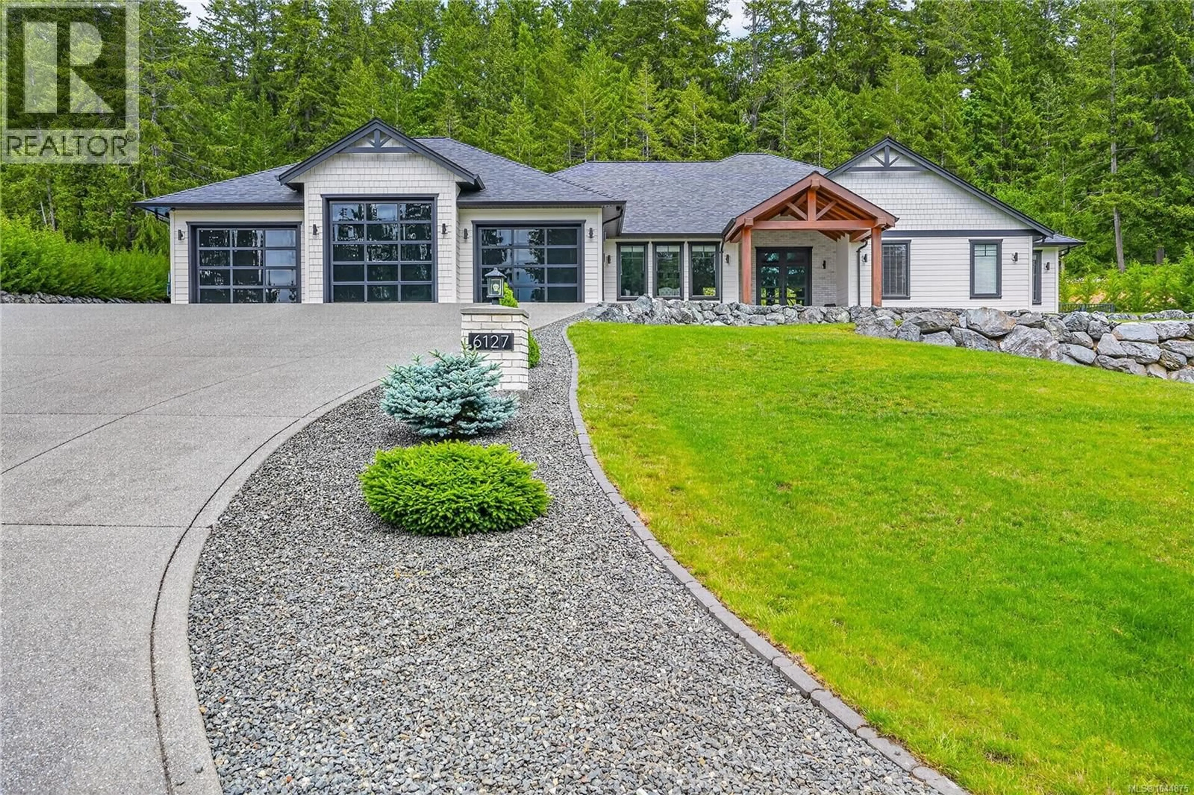 Home with vinyl exterior material, unknown for 6127 CHASE DRIVE, Port Alberni British Columbia V9Y0C2