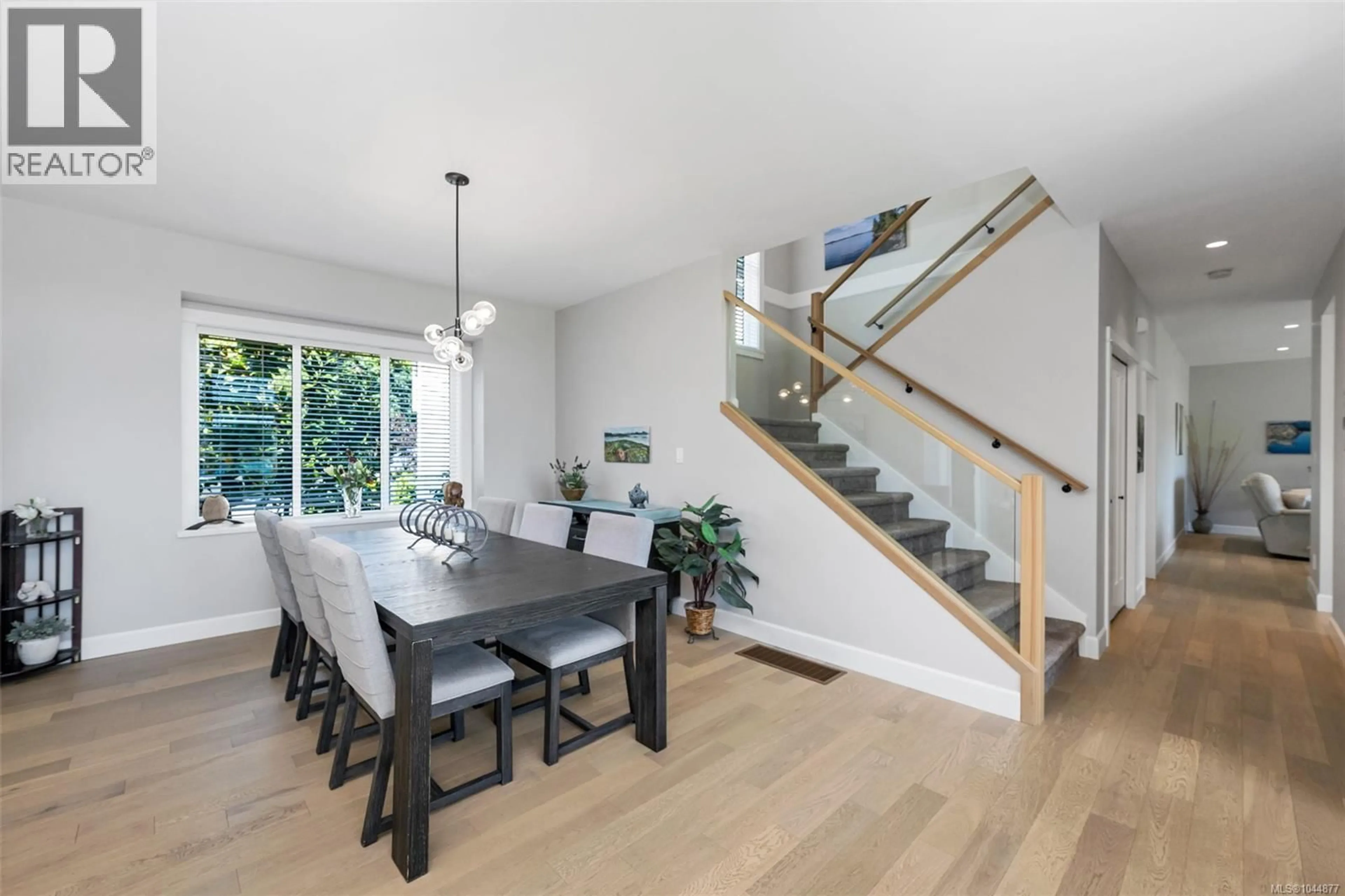 Dining room, wood/laminate floor for 2717 PANDA PLACE, Langford British Columbia V9B2Y9