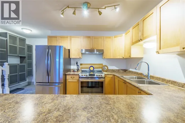 2 - 1553 LARCH ROAD, Ucluelet 5
