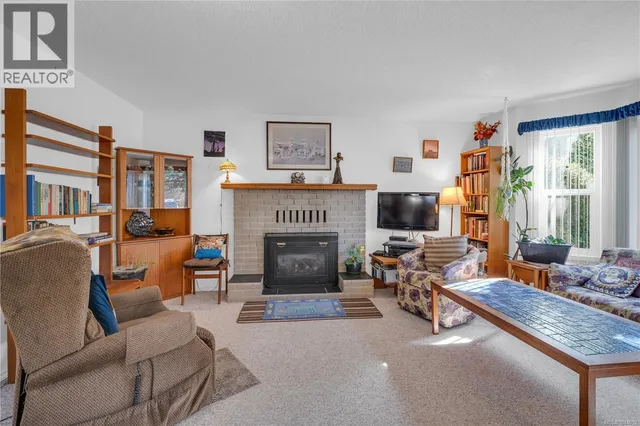2730 GLEN LAKE PLACE, Langford 4