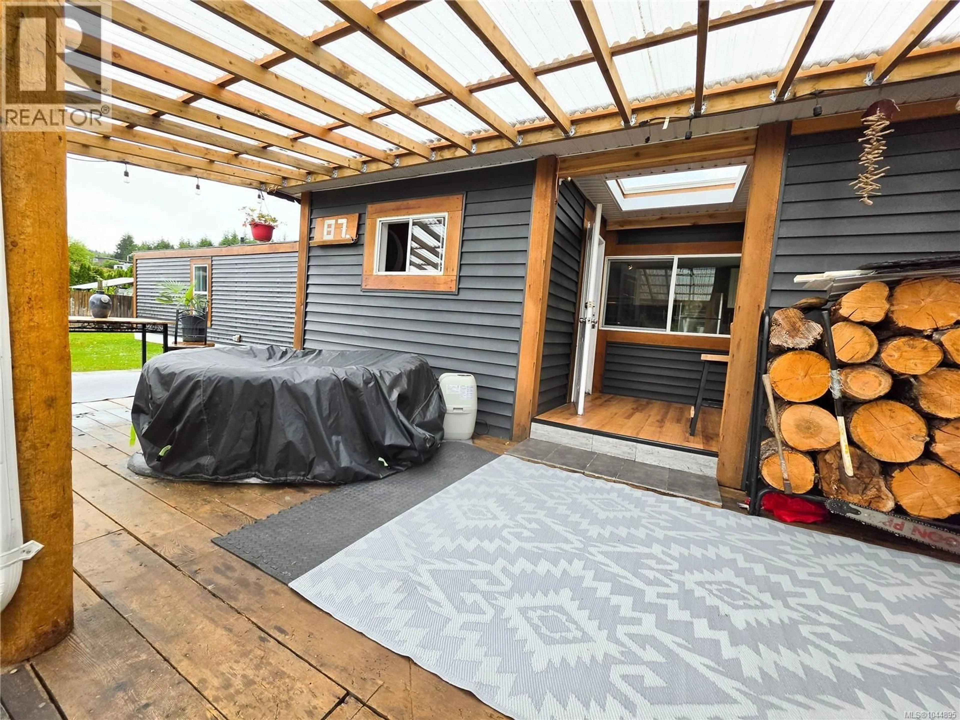 Patio, street for 87 - 5250 BEAVER HARBOUR ROAD, Port Hardy British Columbia V0N2P0