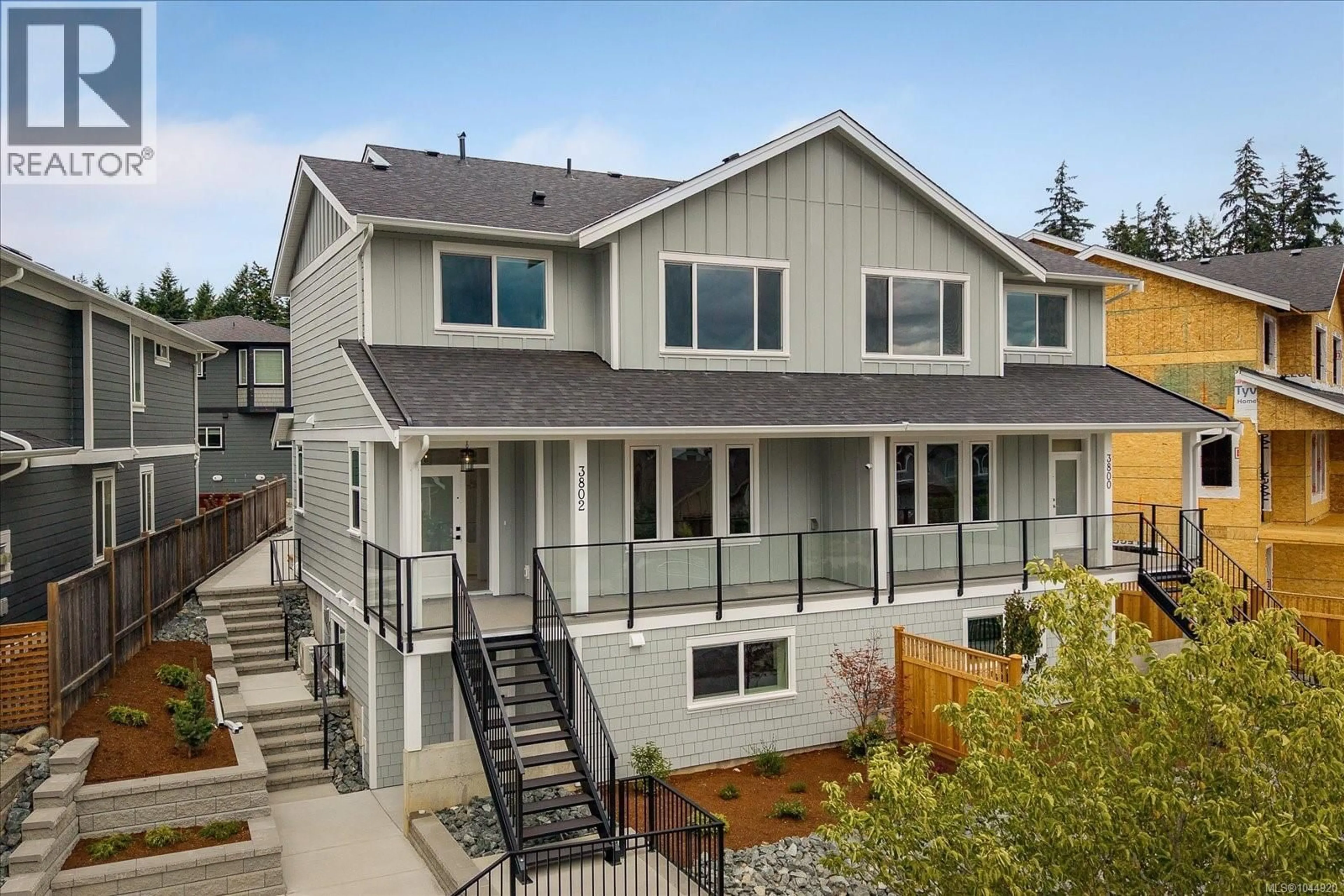 Home with vinyl exterior material, unknown for 3802 MARJORIE WAY, Nanaimo British Columbia V9T0K3