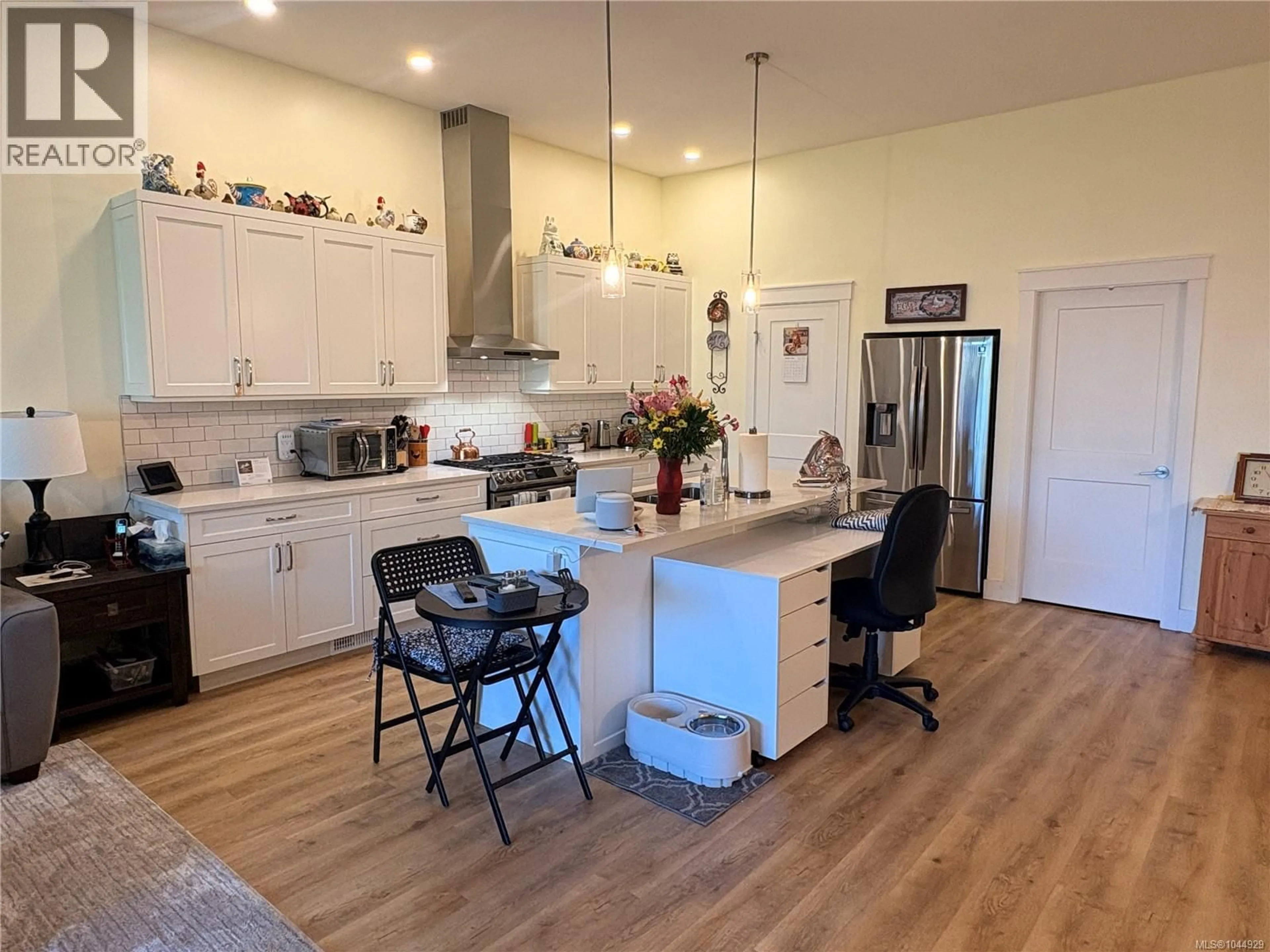 Open concept kitchen, unknown for 4 - 200 NIKOLA ROAD, Campbell River British Columbia V9W6H9