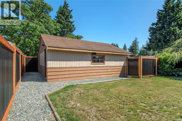 541 COLWYN STREET, Campbell River 5