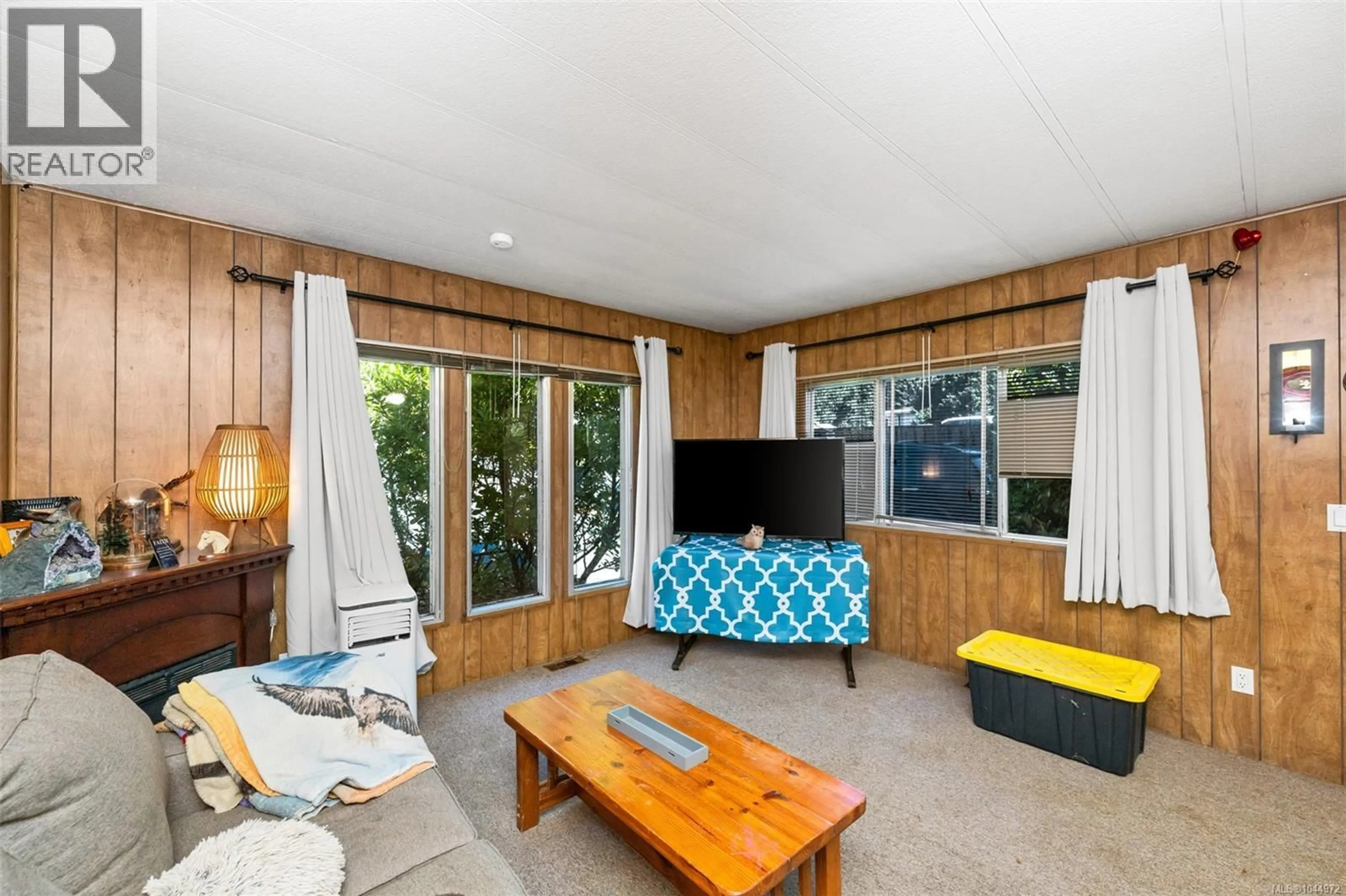 Living room with furniture, unknown for 59 - 2785 WALLBANK ROAD, Shawnigan Lake British Columbia V0R2W2
