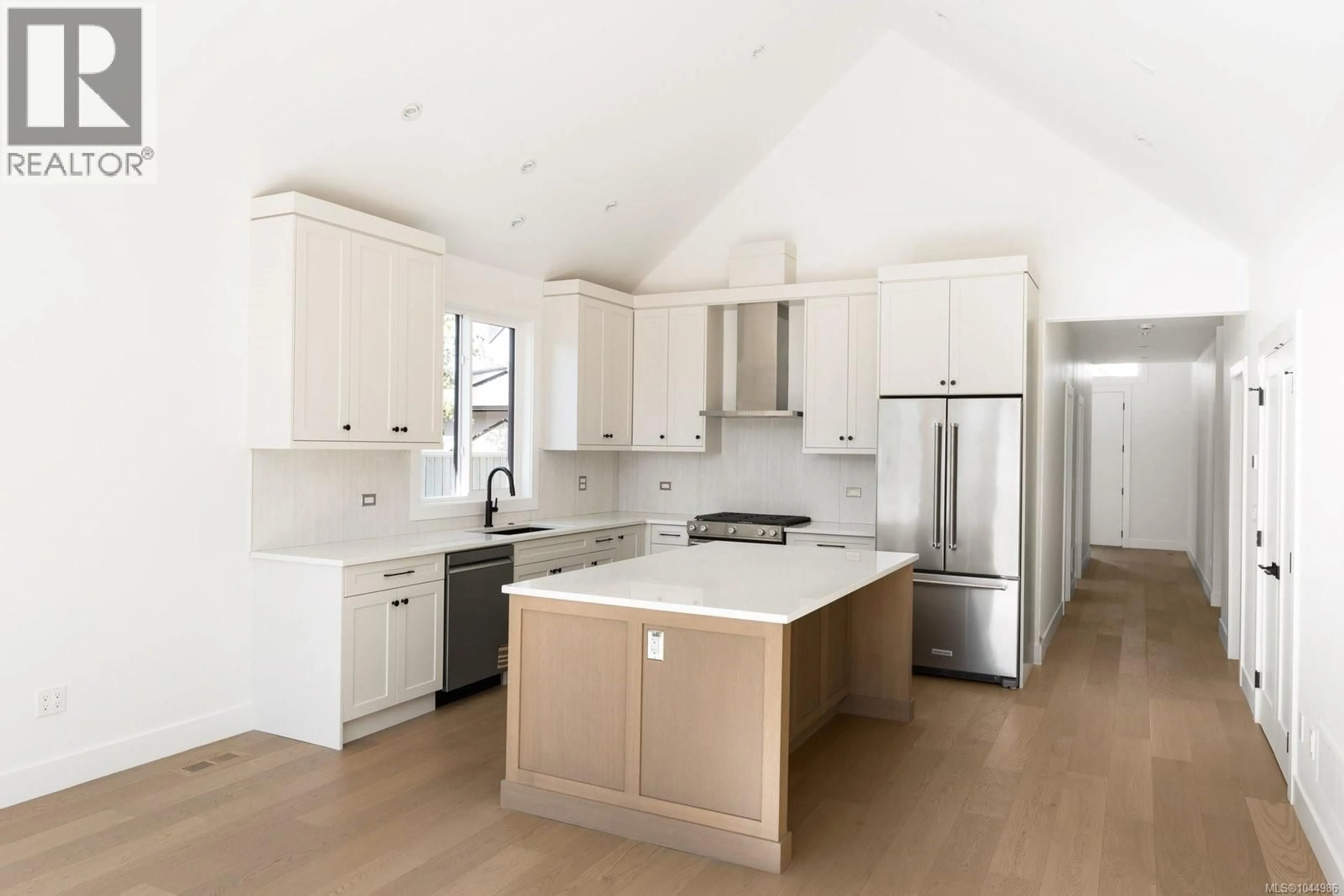 Open concept kitchen, unknown for 10011 CHICORY PLACE, Sidney British Columbia V8L3N6