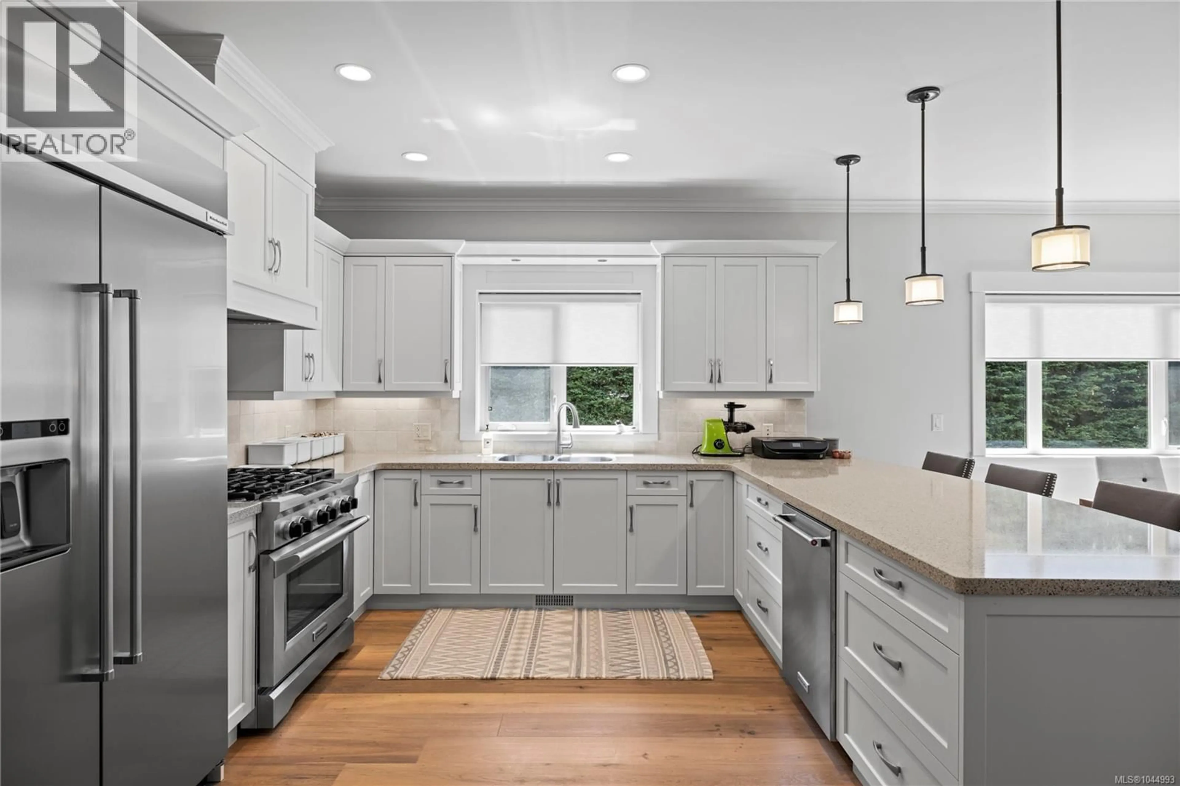 Contemporary kitchen, ceramic/tile floor for 3380 BRADNER CIRCLE, Nanoose Bay British Columbia V9P9H5