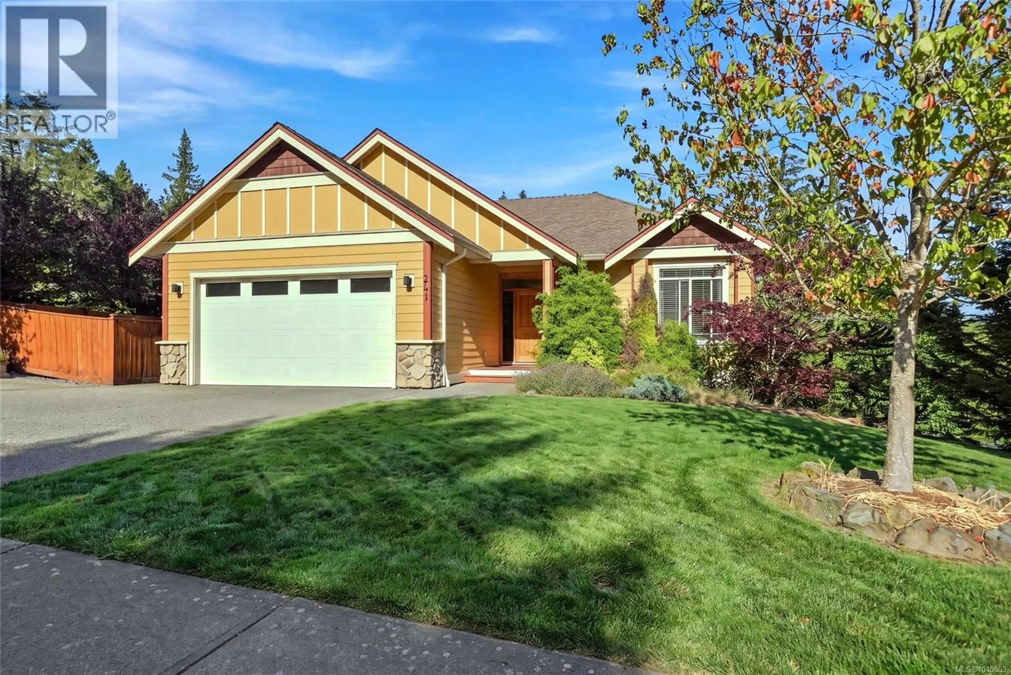 Home with vinyl exterior material, street for 341 SUNNY DRIVE, Nanaimo British Columbia V9T0C3