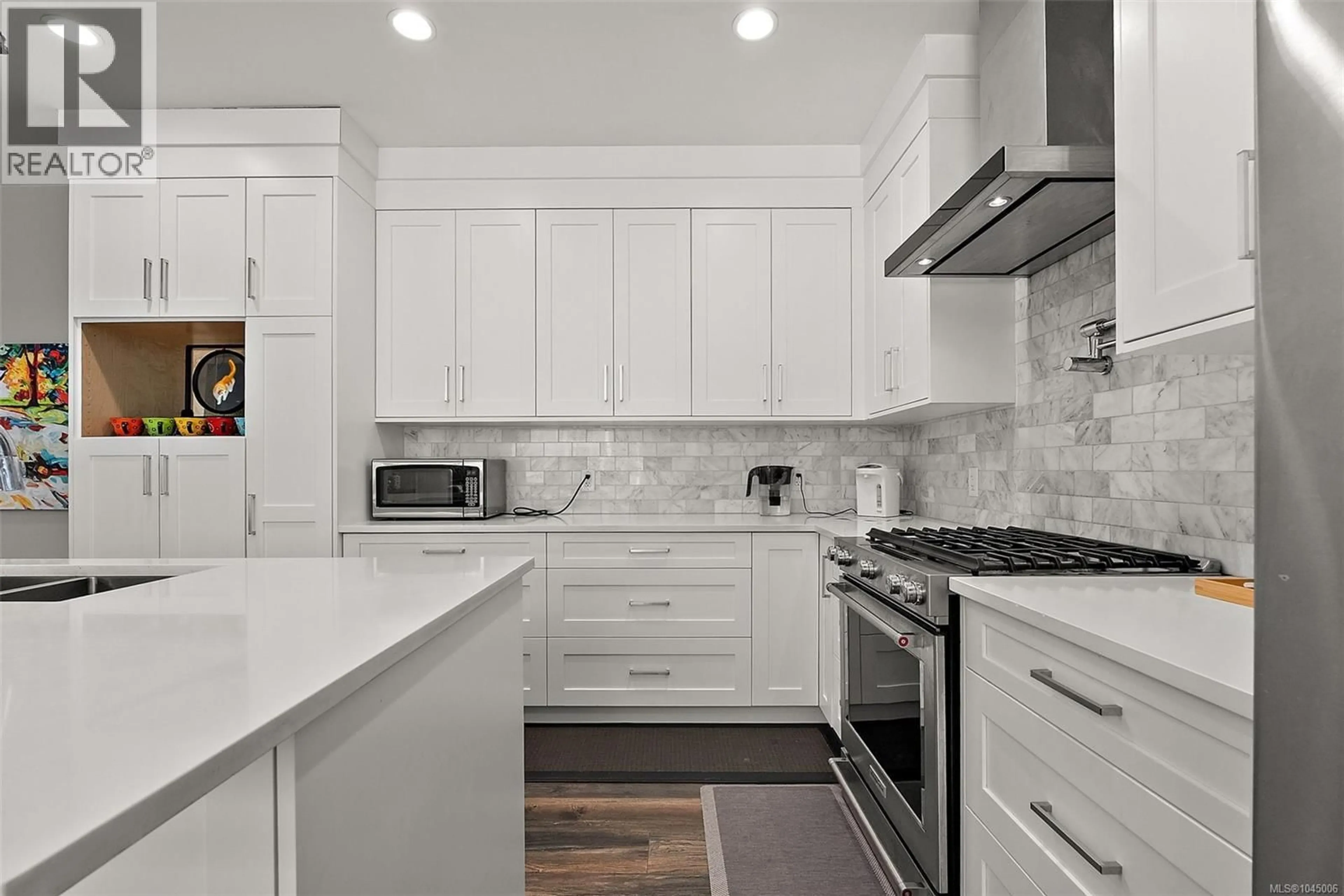Contemporary kitchen, ceramic/tile floor for 1040 JENKINS AVENUE, Langford British Columbia V9B2N7