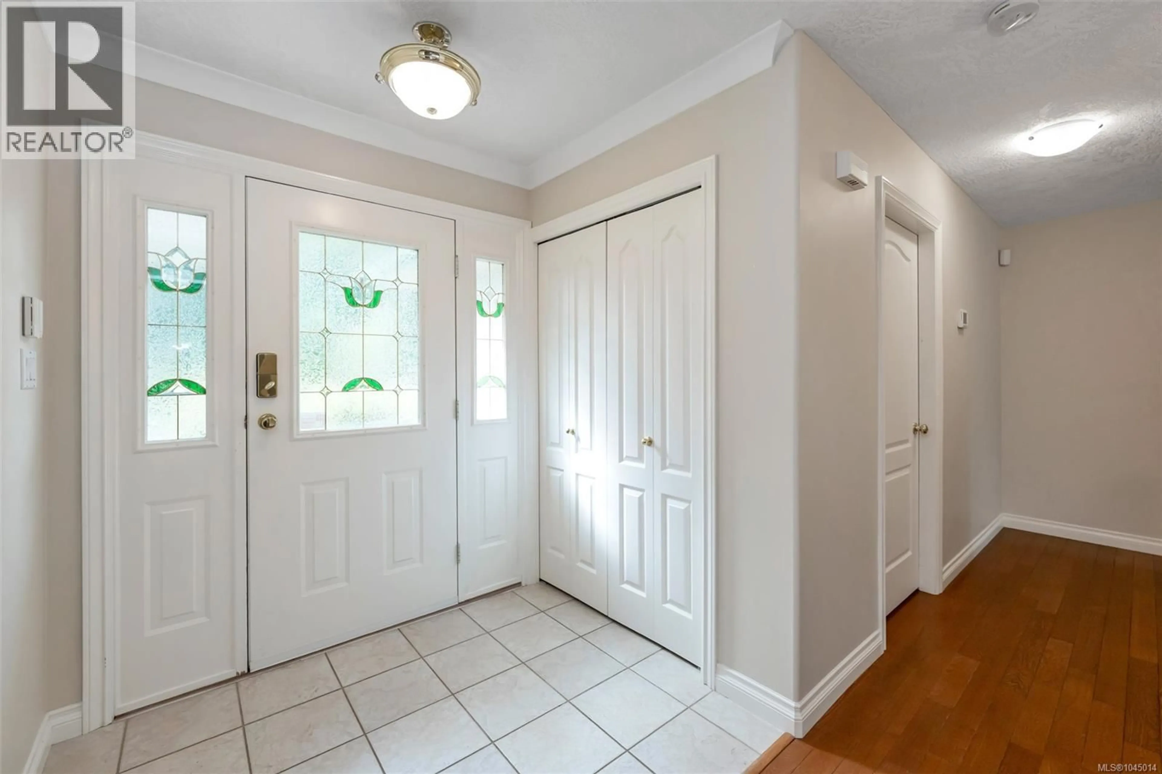 Indoor entryway for 18 - 6000 ST. ANN'S DRIVE, Duncan British Columbia V9L5T1