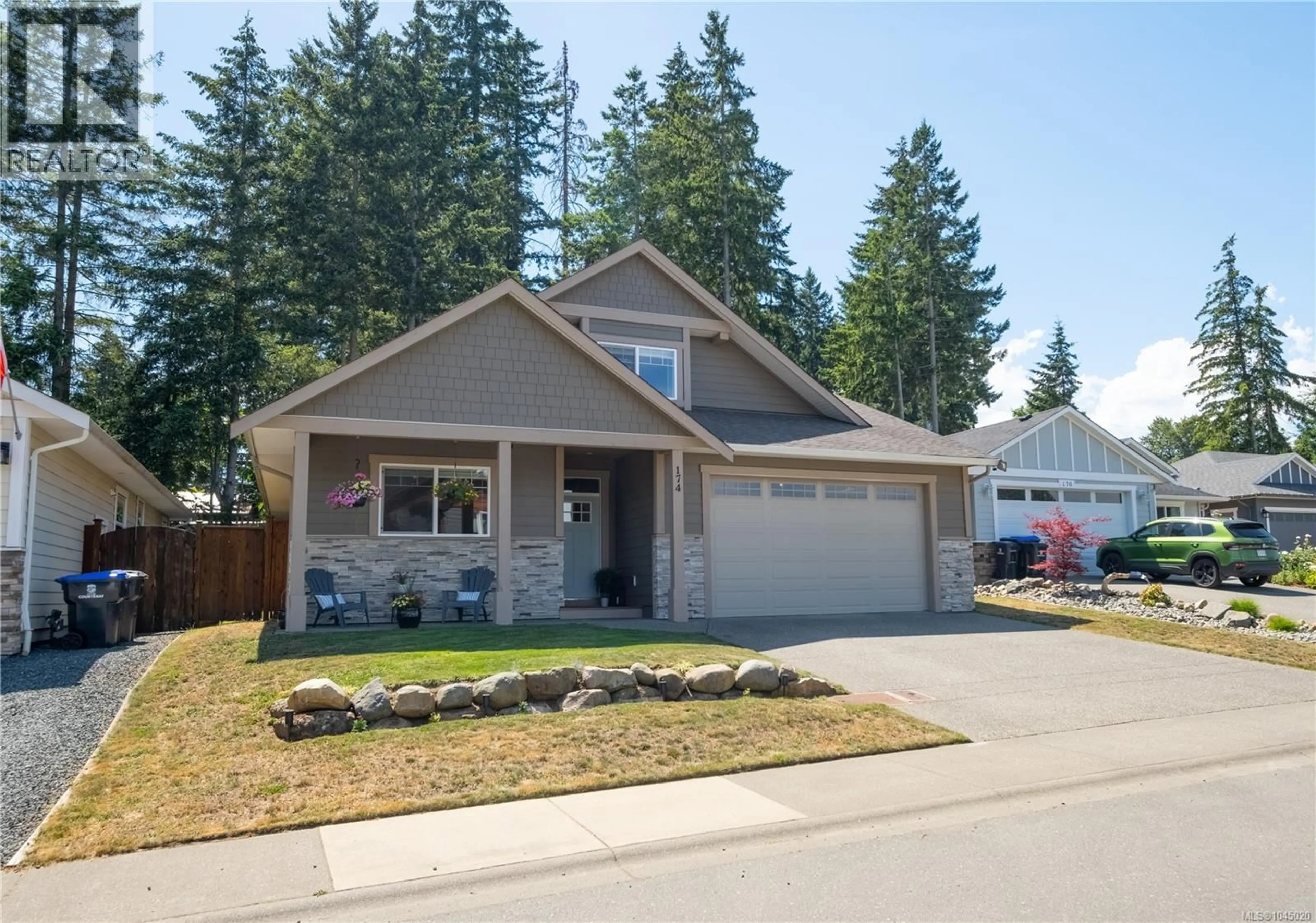 Home with vinyl exterior material, street for 174 - 303 ARDEN ROAD, Courtenay British Columbia V9N0A8