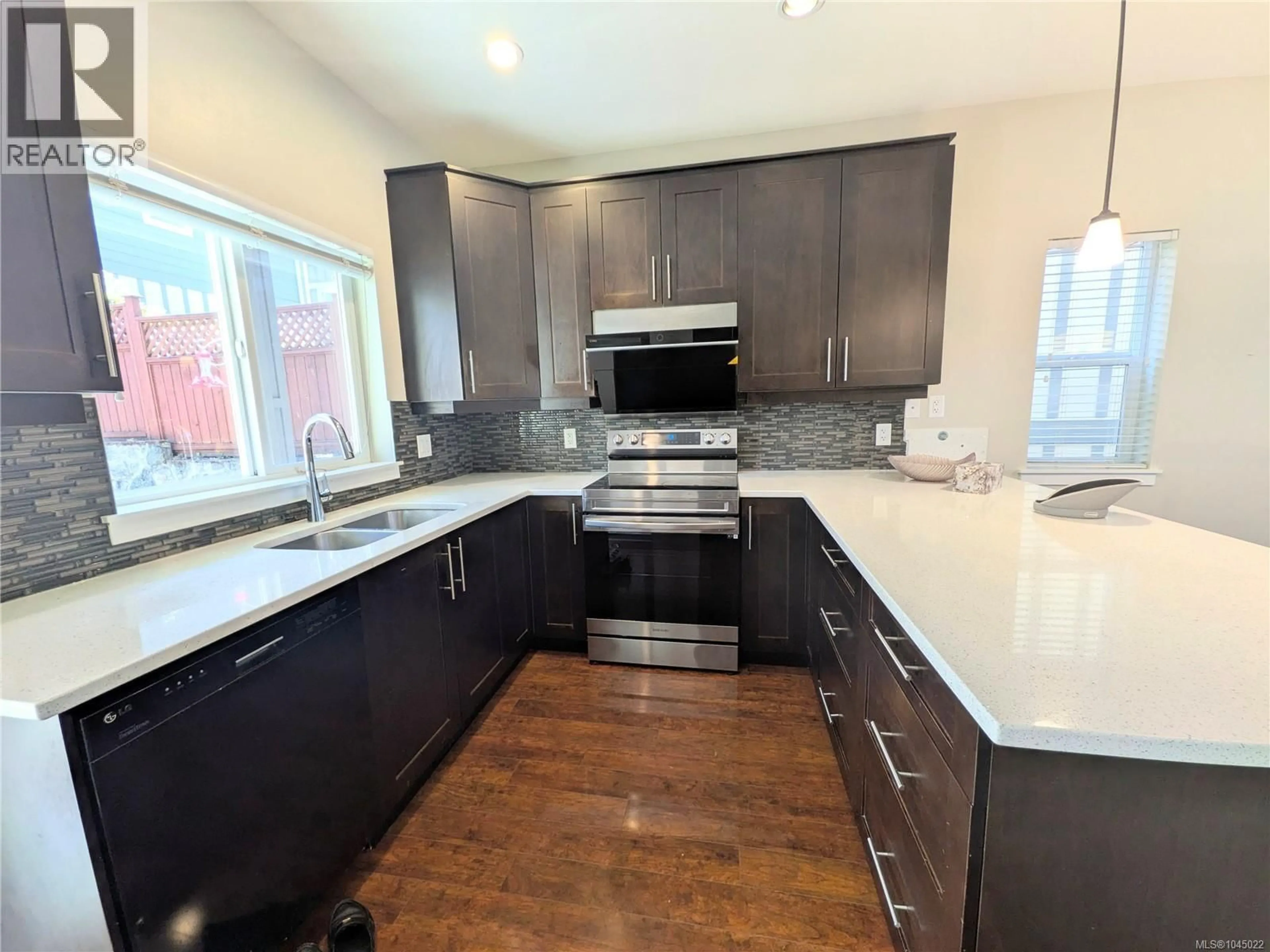 Open concept kitchen, unknown for 1227 FRESHWATER CRESCENT, Langford British Columbia V9B0L9