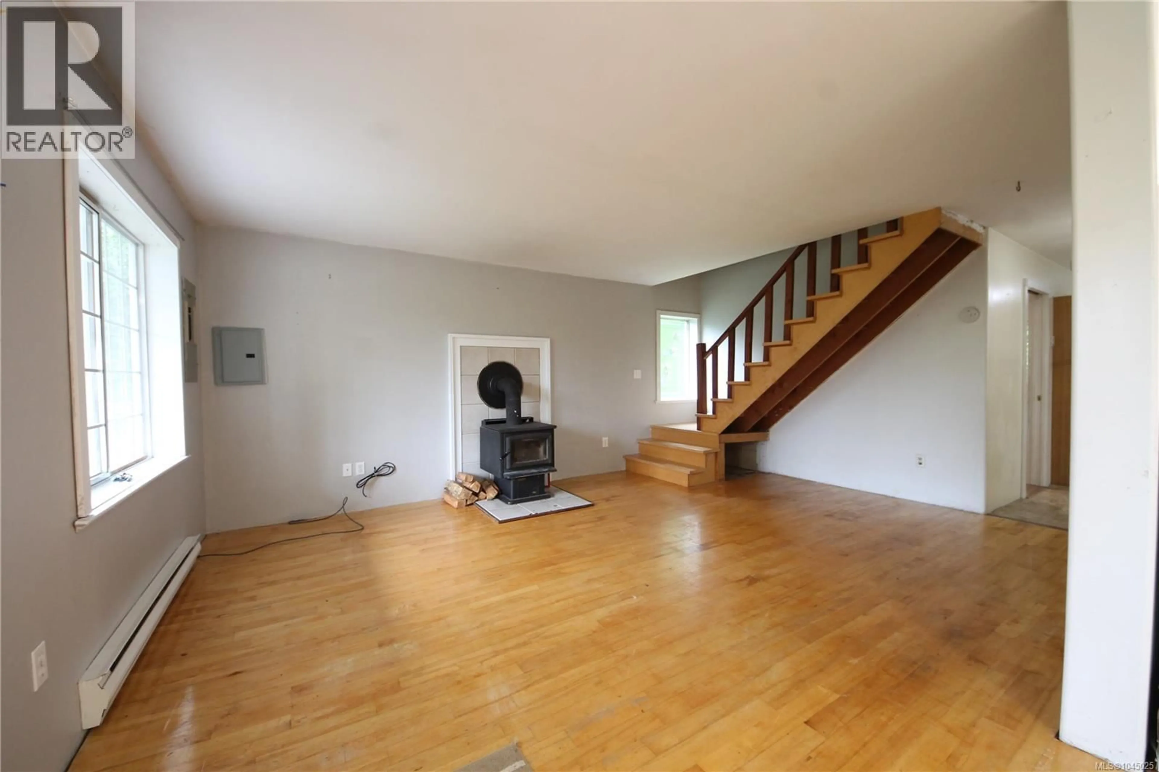 A pic of a room for 406 FERRIS ROAD, Zeballos British Columbia V0P2A0