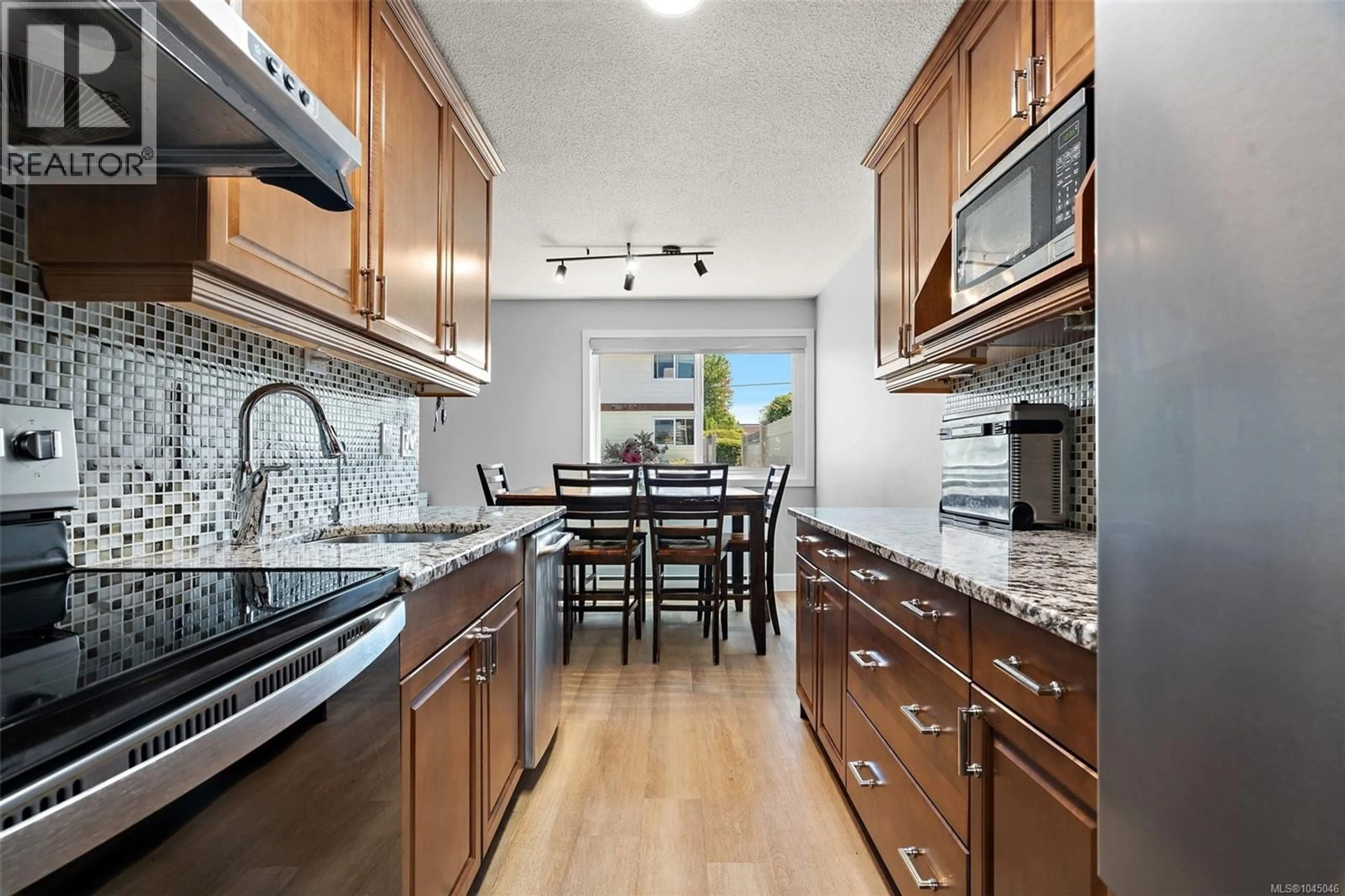 Unknown for 7 - 10046 FIFTH STREET, Sidney British Columbia V8L2X9