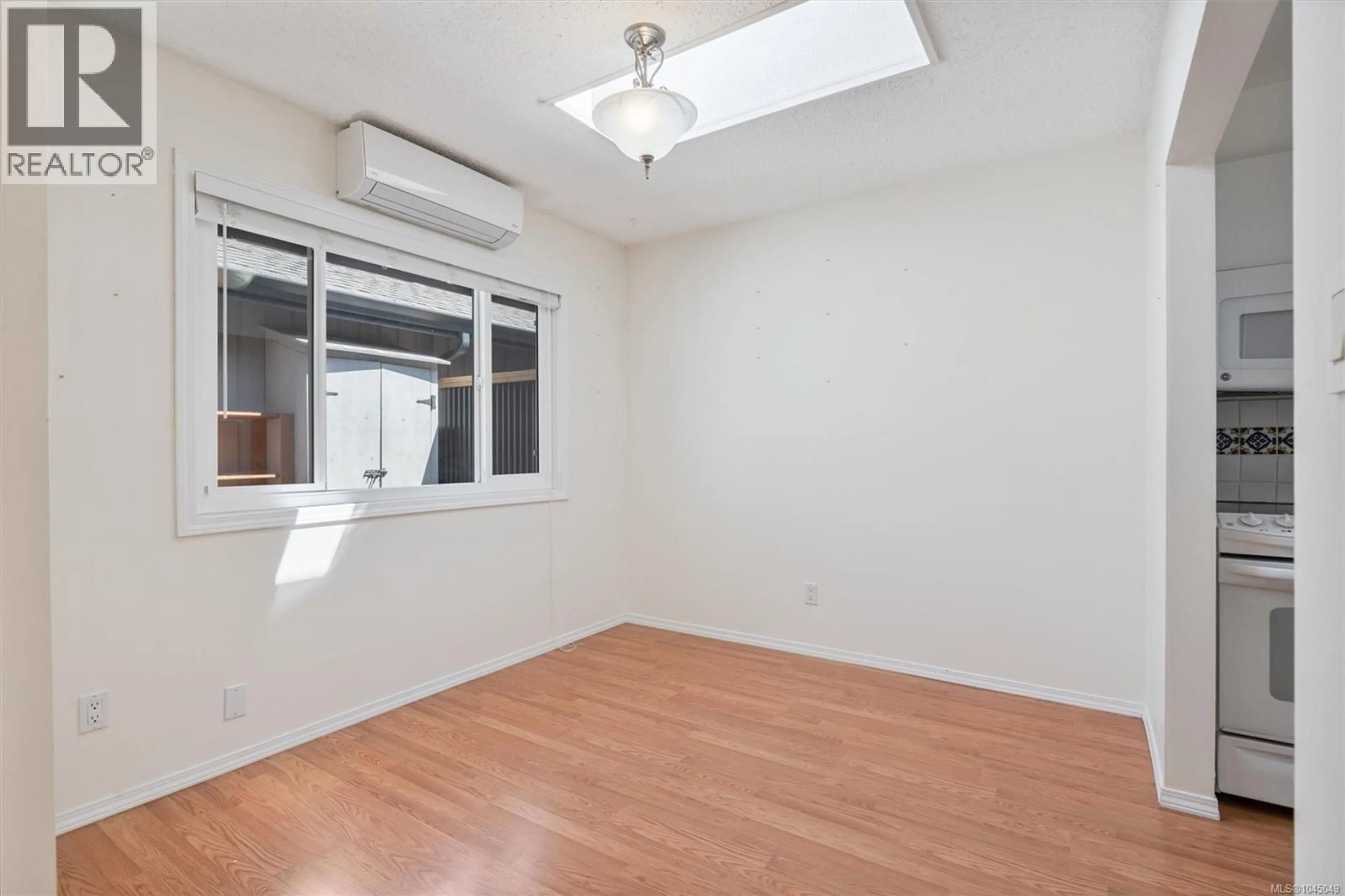 A pic of a room for 4 - 1184 CLARKE ROAD, Central Saanich British Columbia V8N2C3