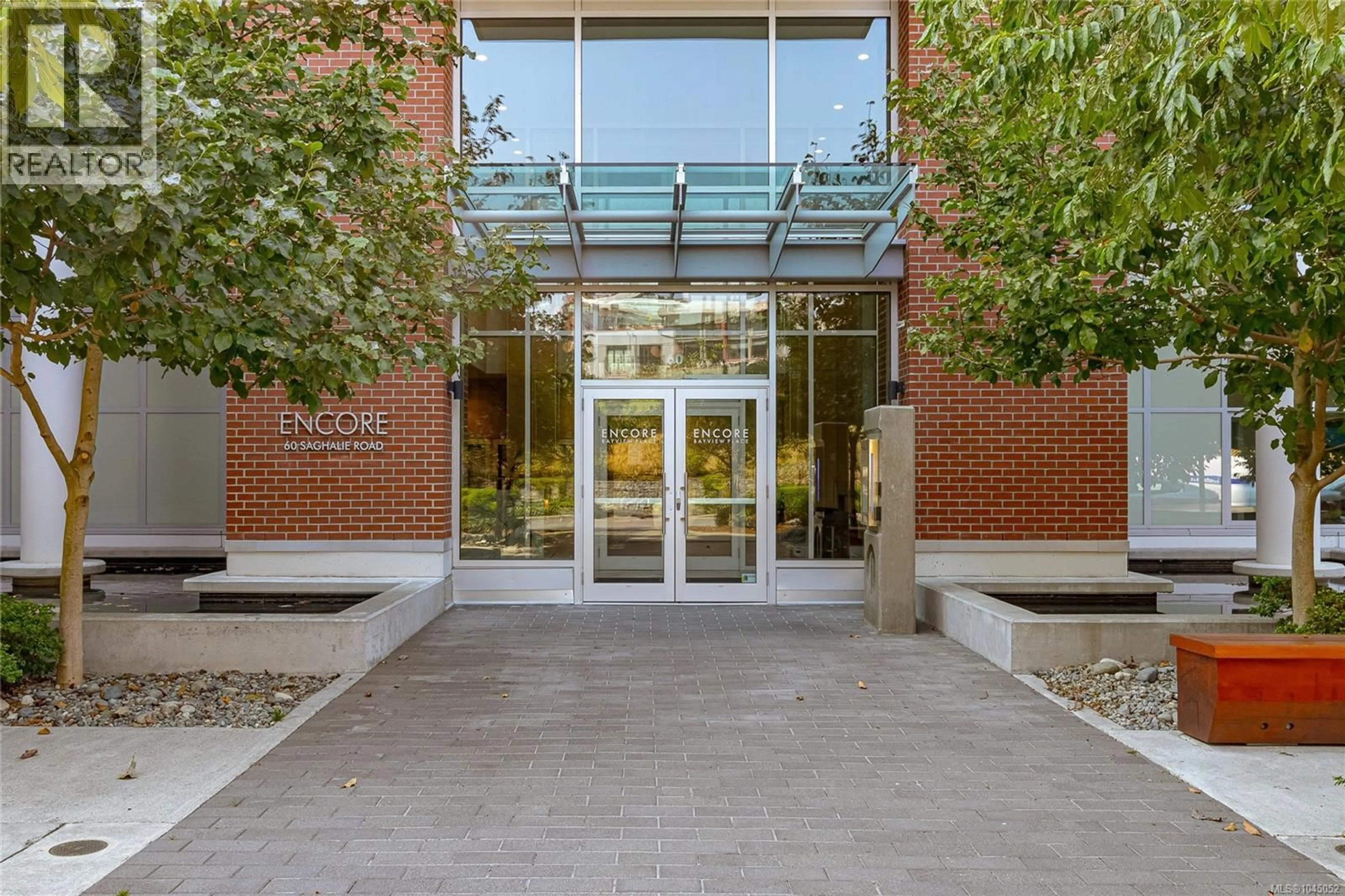 Indoor foyer for 606 - 60 SAGHALIE ROAD, Victoria British Columbia V9A0H1