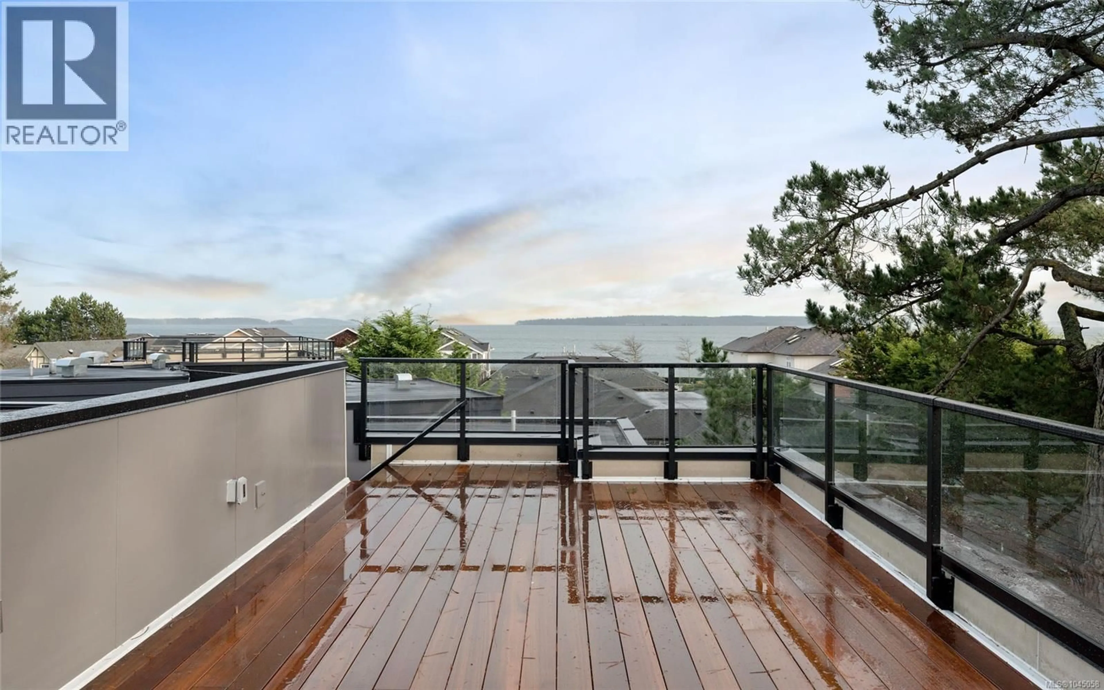 Balcony in the apartment, water/lake/river/ocean view for 2293 ADELA PLACE, Sidney British Columbia V8L1R2