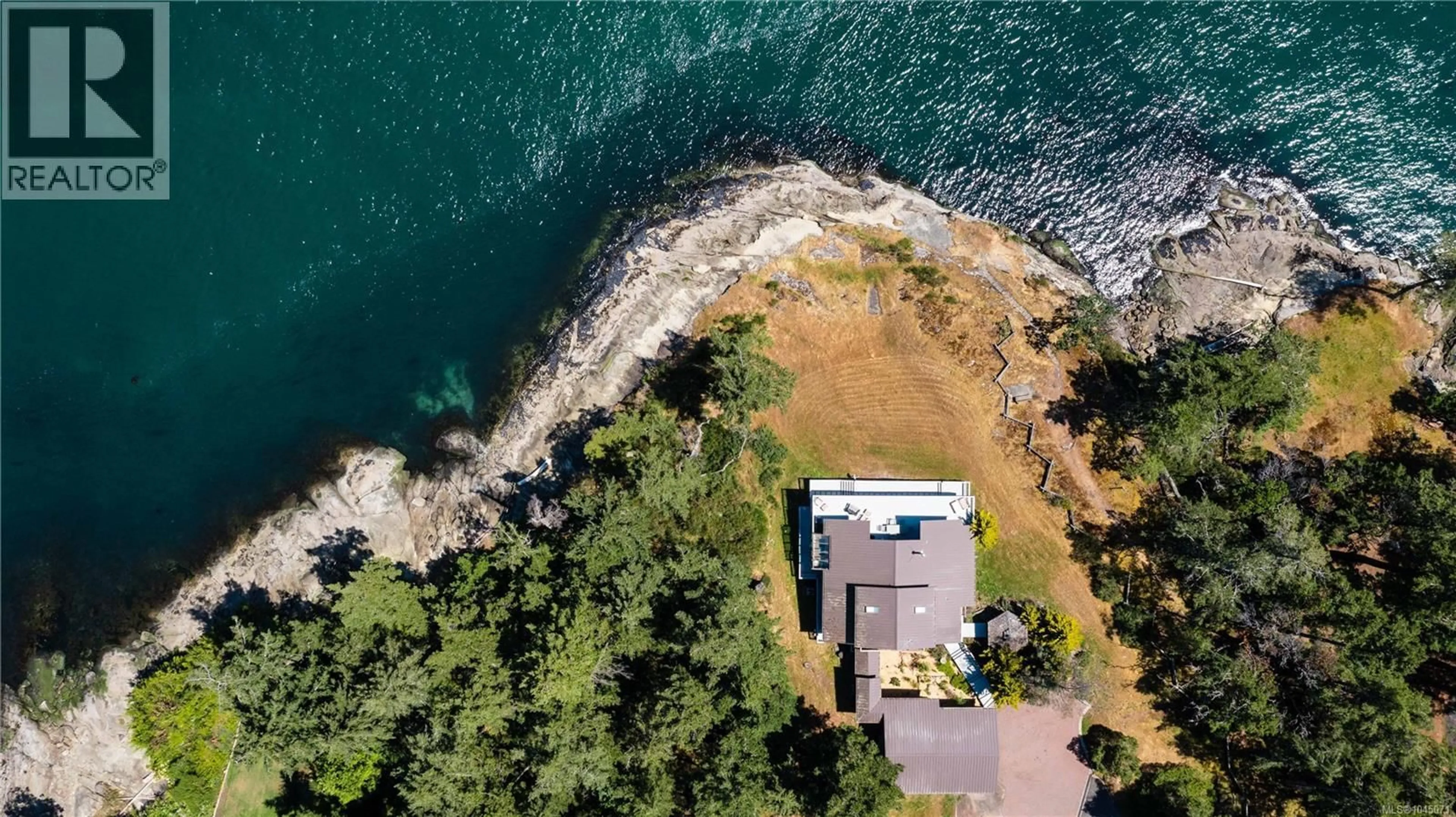 A pic from outside/outdoor area/front of a property/back of a property/a pic from drone, water/lake/river/ocean view for 379 MARY ANN POINT ROAD, Galiano Island British Columbia V0N1P0