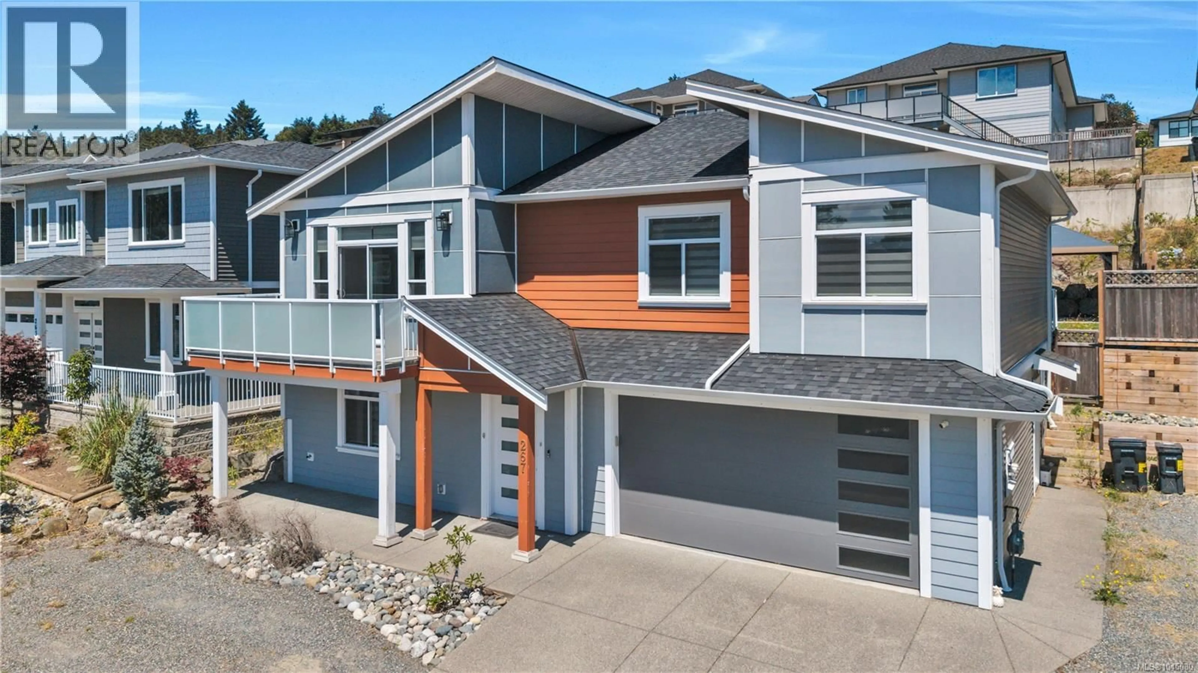 Home with vinyl exterior material, street for 267 GOLDEN OAKS CRESCENT, Nanaimo British Columbia V9T0K8