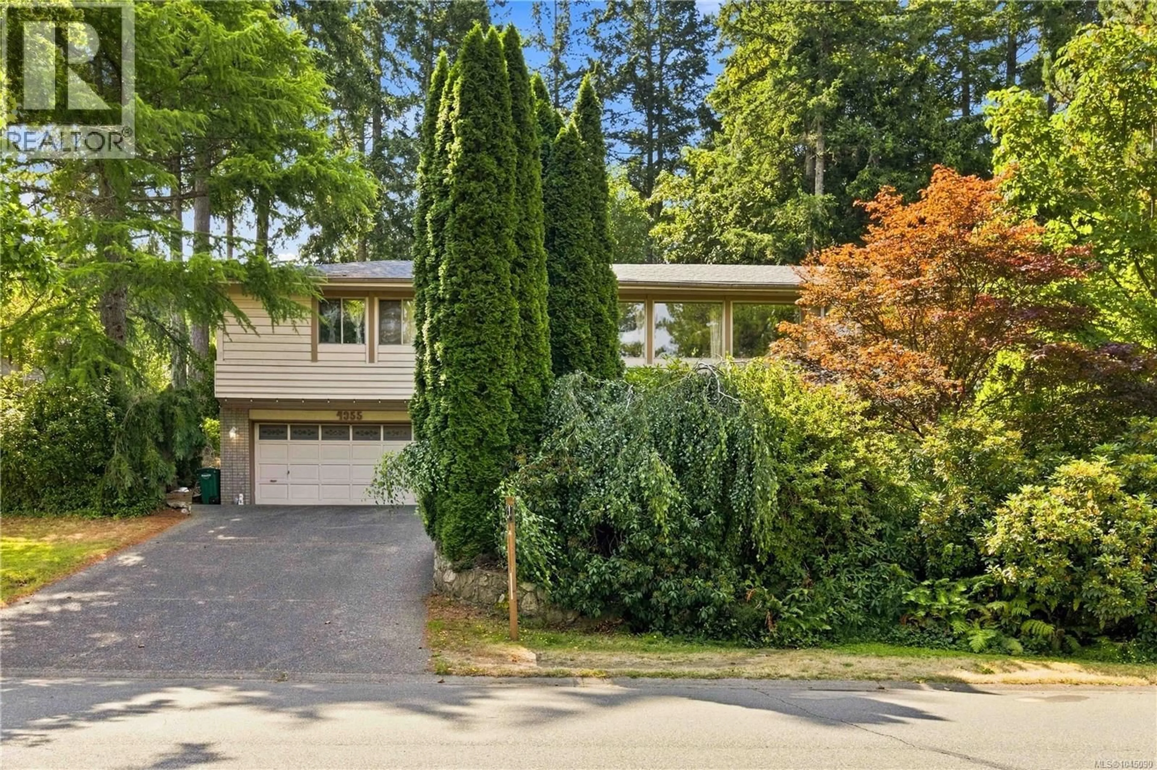Unknown for 4355 EMILY CARR DRIVE, Saanich British Columbia V8X5E3