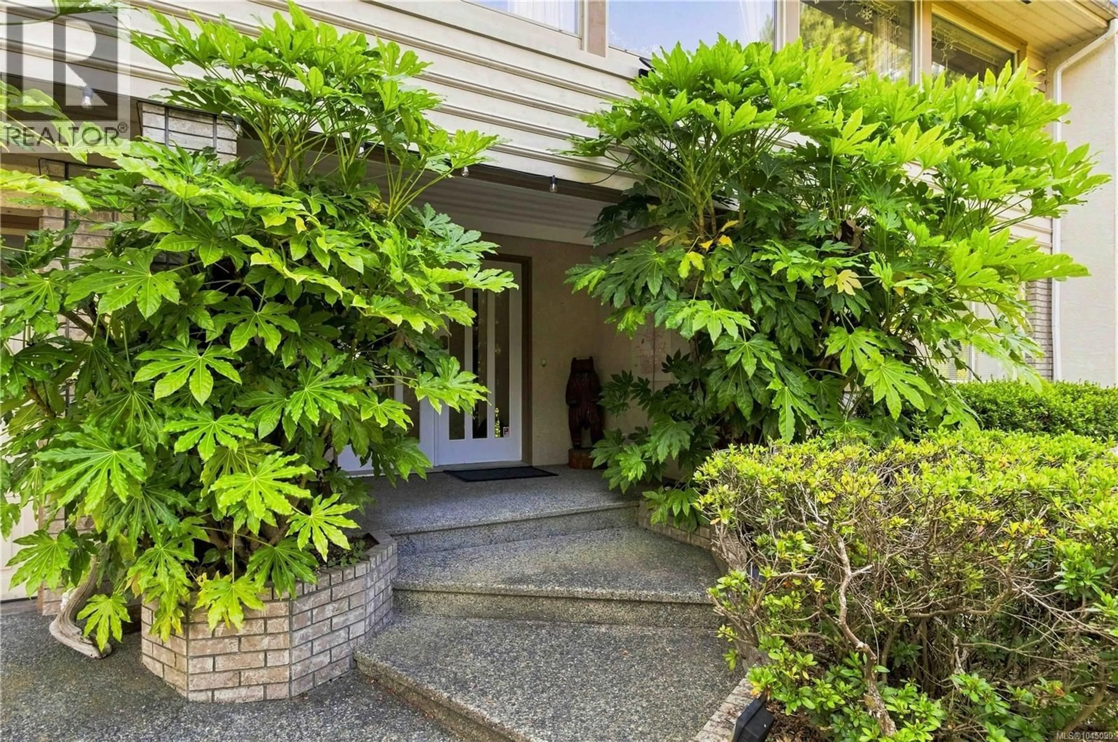Unknown for 4355 EMILY CARR DRIVE, Saanich British Columbia V8X5E3
