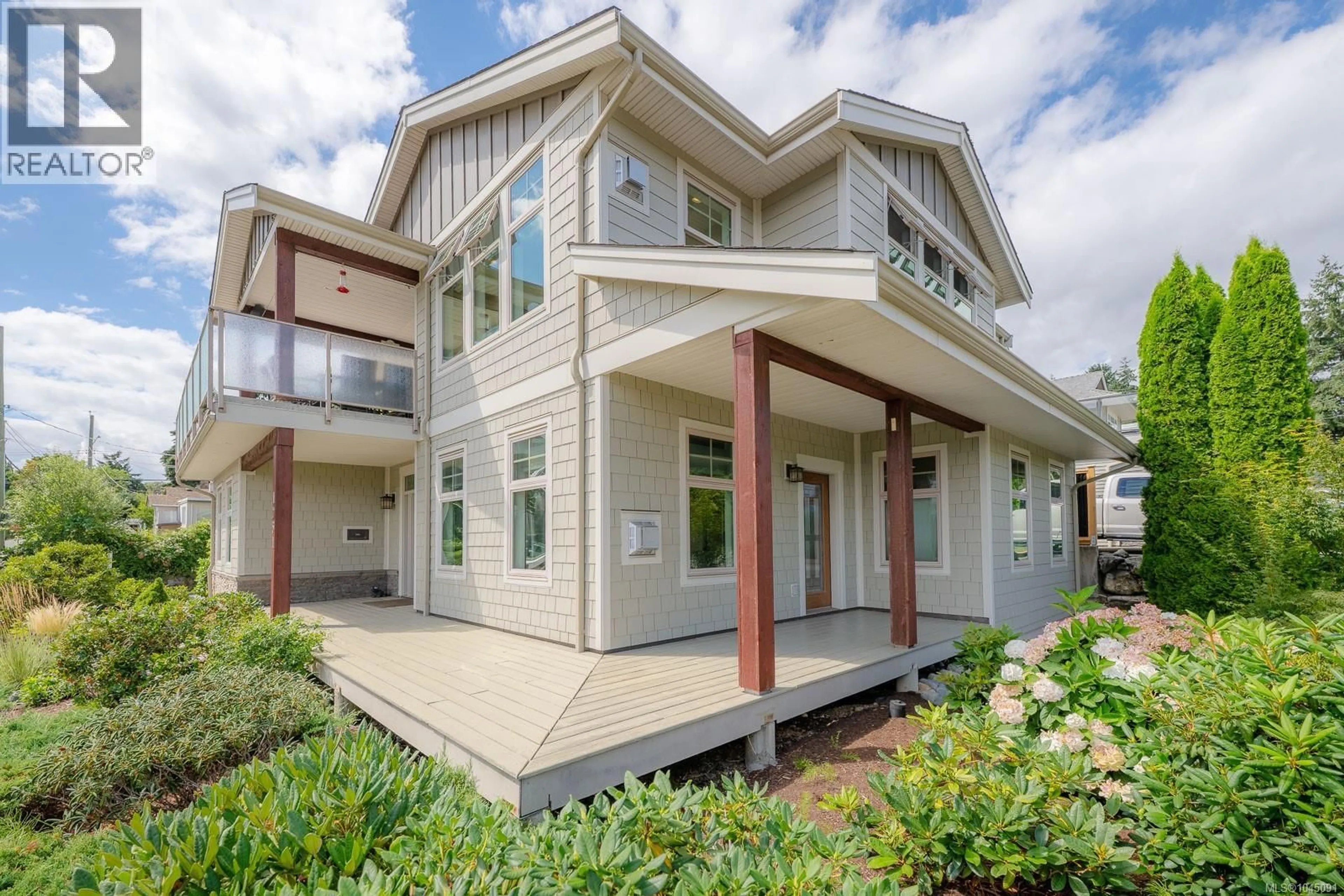 Home with vinyl exterior material, unknown for 1251 DISCOVERY AVENUE, Nanaimo British Columbia V9S4B3
