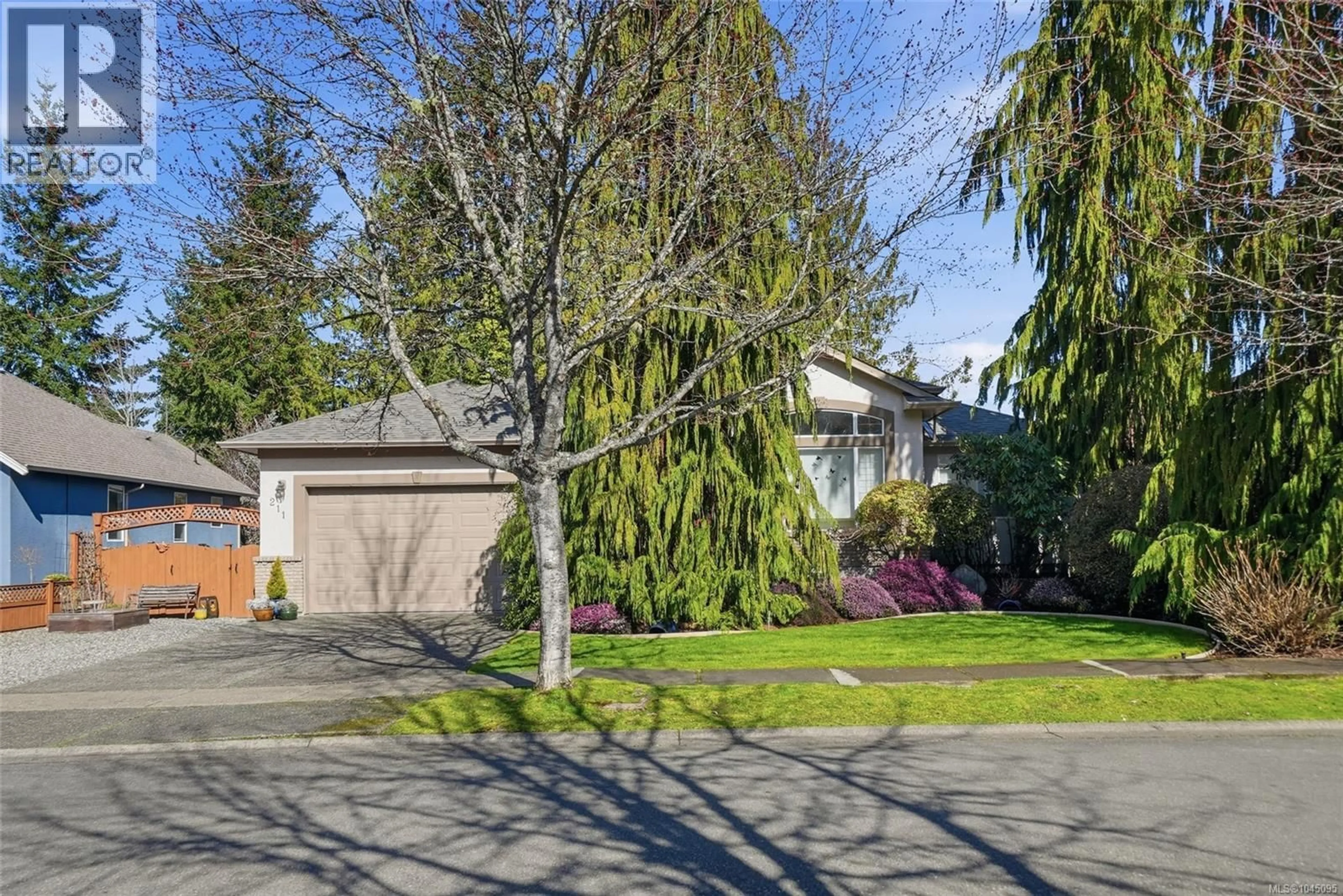 Unknown for 211 SATURNA DRIVE, Qualicum Beach British Columbia V9K2P5