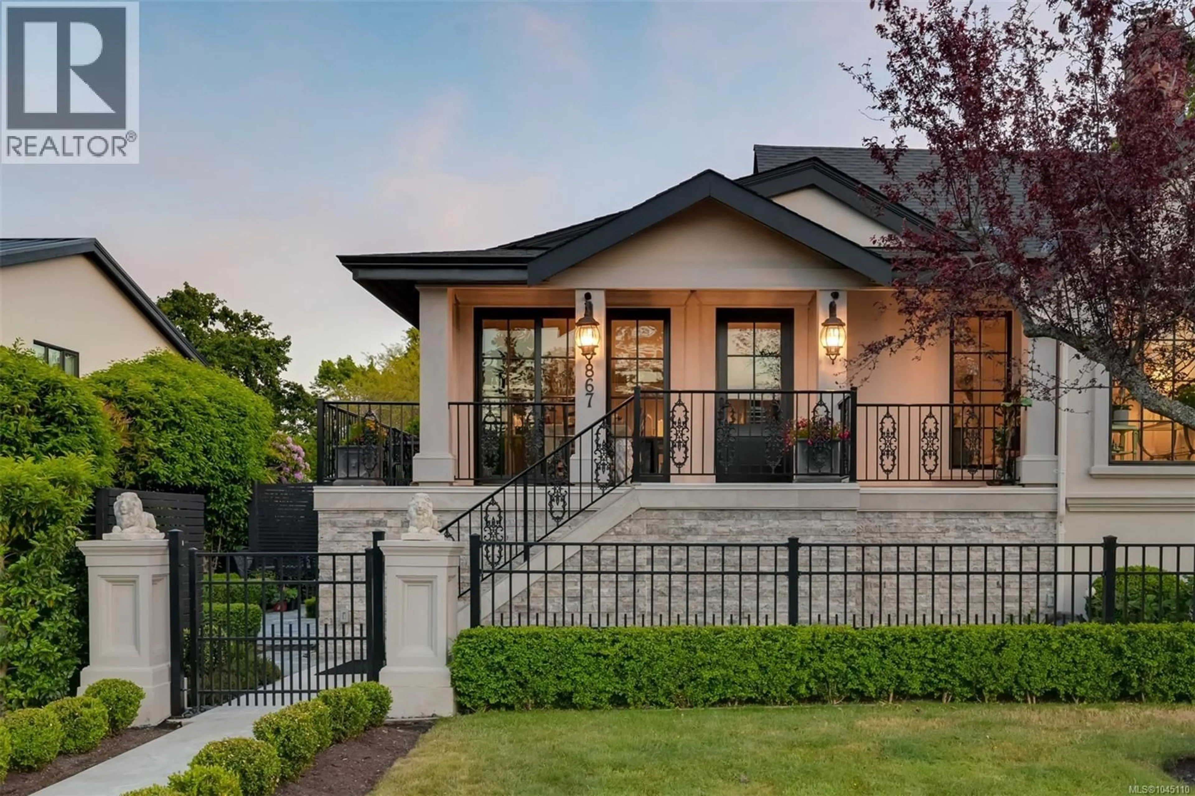 Home with brick exterior material, street for 867 VICTORIA AVENUE, Oak Bay British Columbia V8S4N4