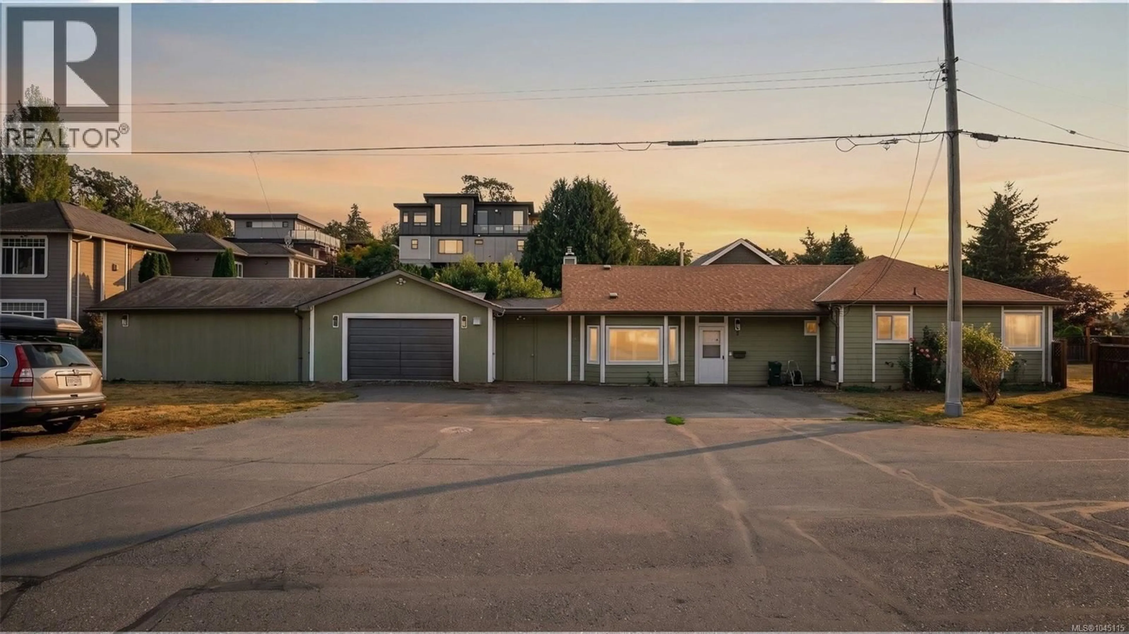 A pic from outside/outdoor area/front of a property/back of a property/a pic from drone, street for 9 CAMDEN AVENUE, View Royal British Columbia V8Z1P6