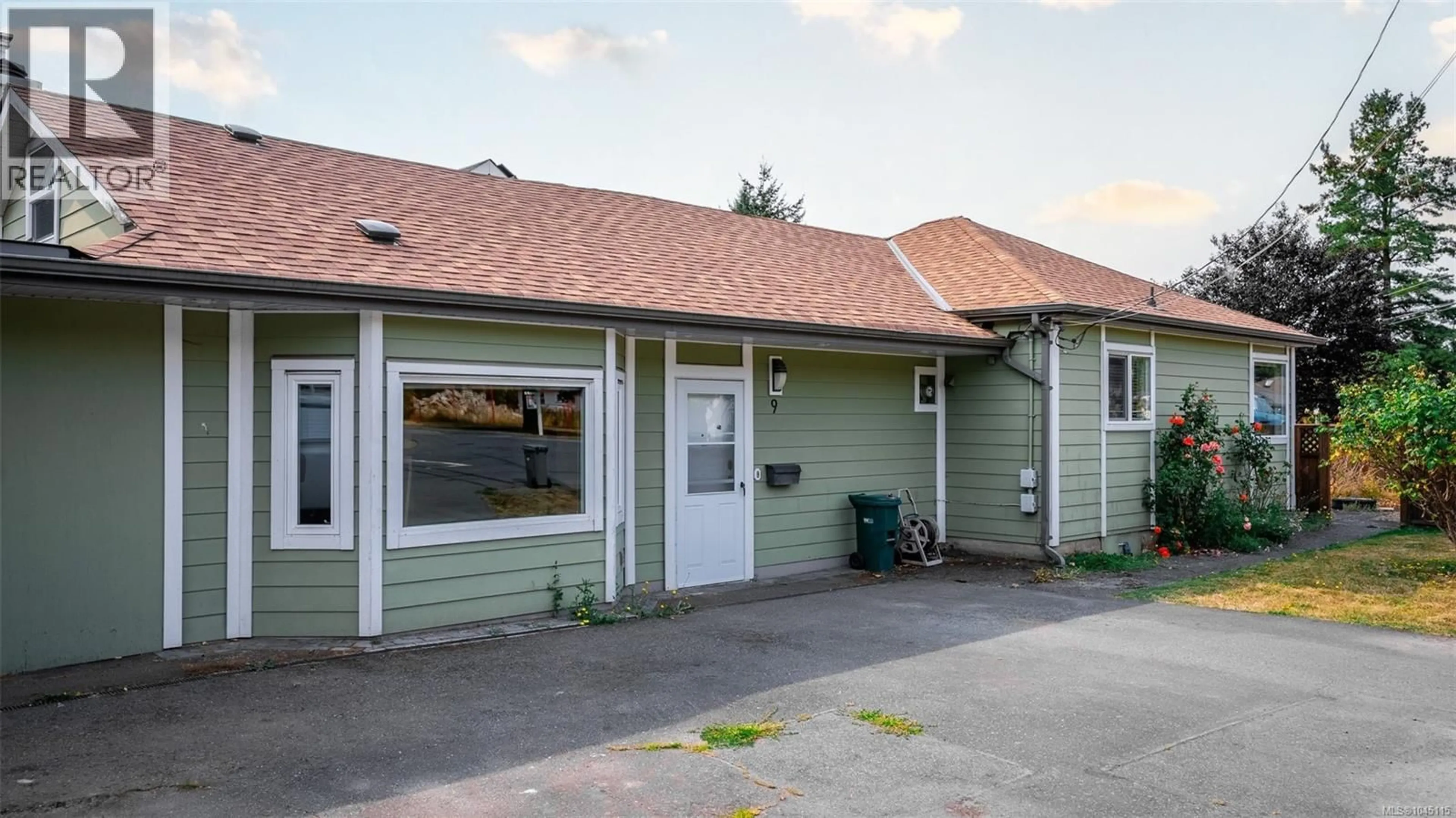 Unknown for 9 CAMDEN AVENUE, View Royal British Columbia V8Z1P6