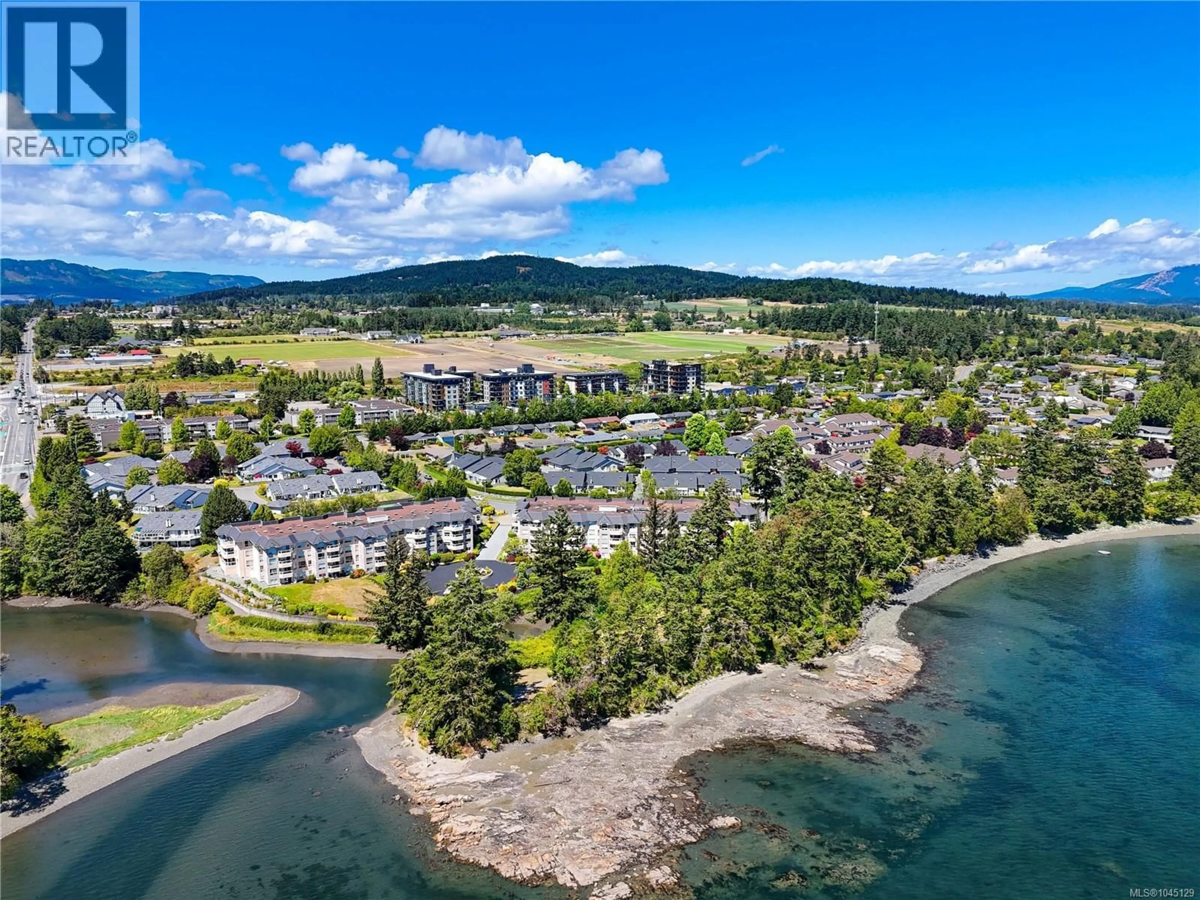 A pic from outside/outdoor area/front of a property/back of a property/a pic from drone, water/lake/river/ocean view for 2171 - 2600 FERGUSON ROAD, Central Saanich British Columbia V8M2C1