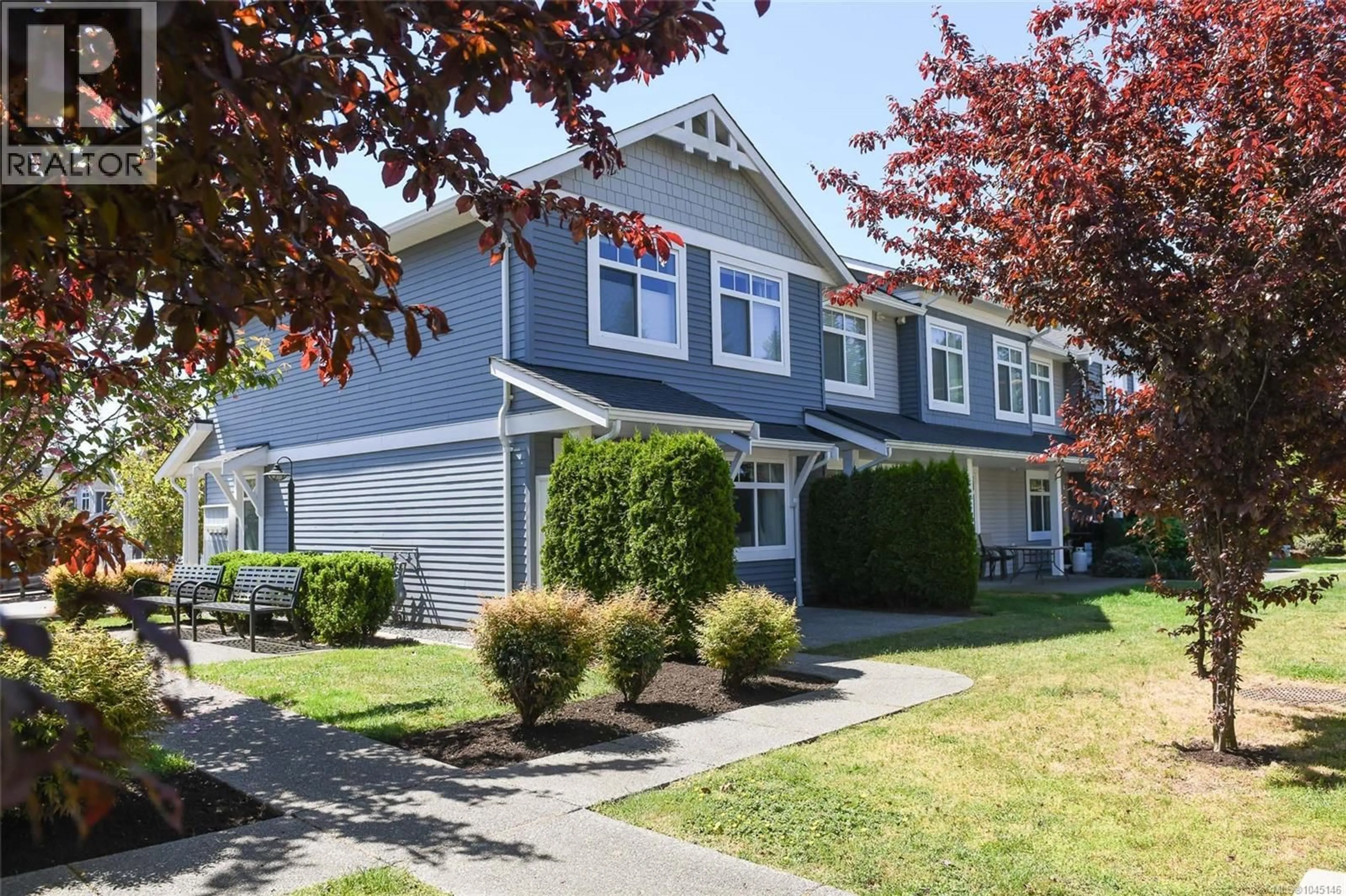 Home with vinyl exterior material, street for 104 - 2485 IDIENS WAY, Courtenay British Columbia V9N9J4