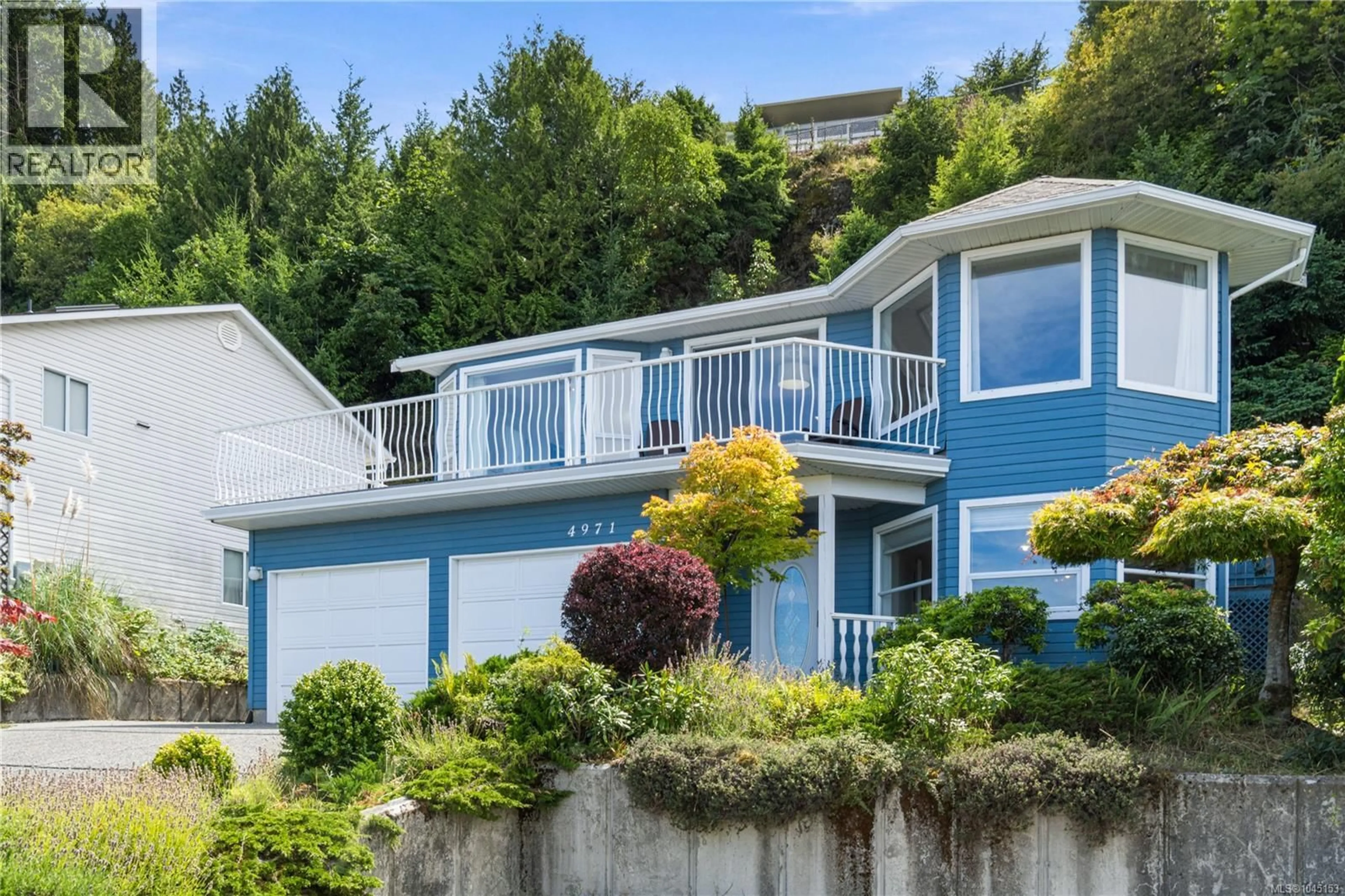 Home with vinyl exterior material, unknown for 4971 FILLINGER CRESCENT, Nanaimo British Columbia V9V1J1
