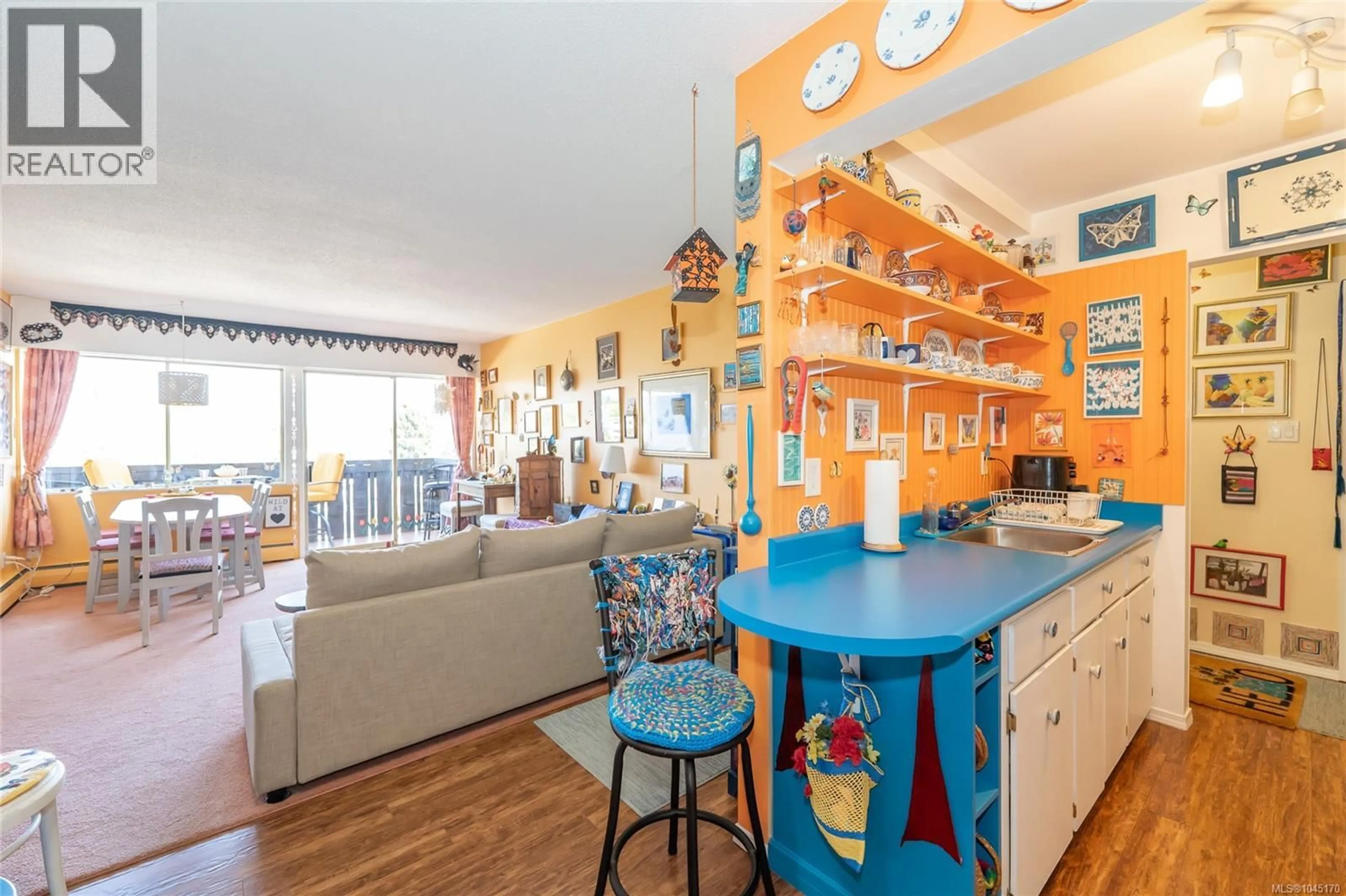 Open concept kitchen, unknown for 418 - 964 HEYWOOD STREET, Victoria British Columbia V8V2Y5