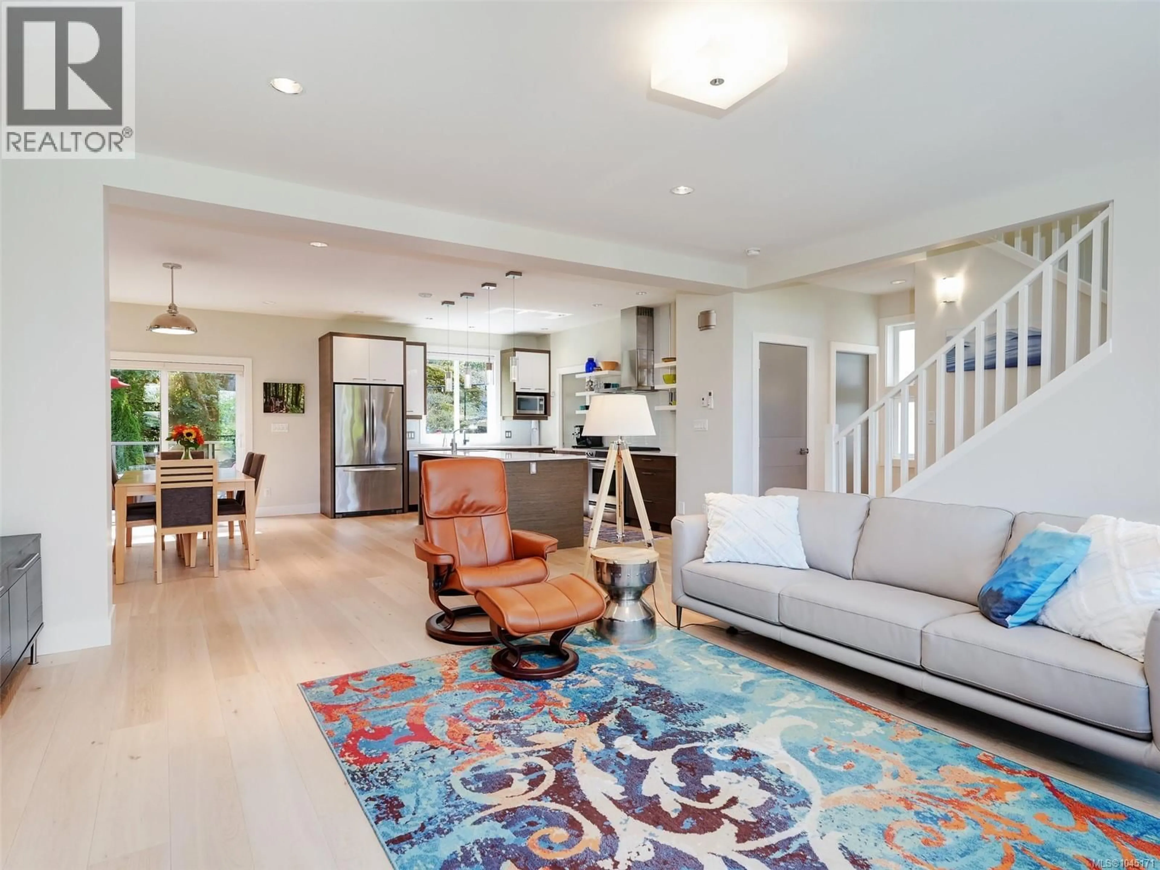 Living room with furniture, unknown for 488 REGENCY PLACE, Colwood British Columbia V9C0C3