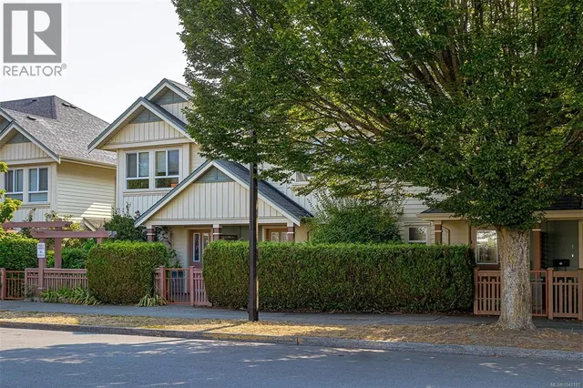 3 - 1019 NORTH PARK STREET, Victoria 2