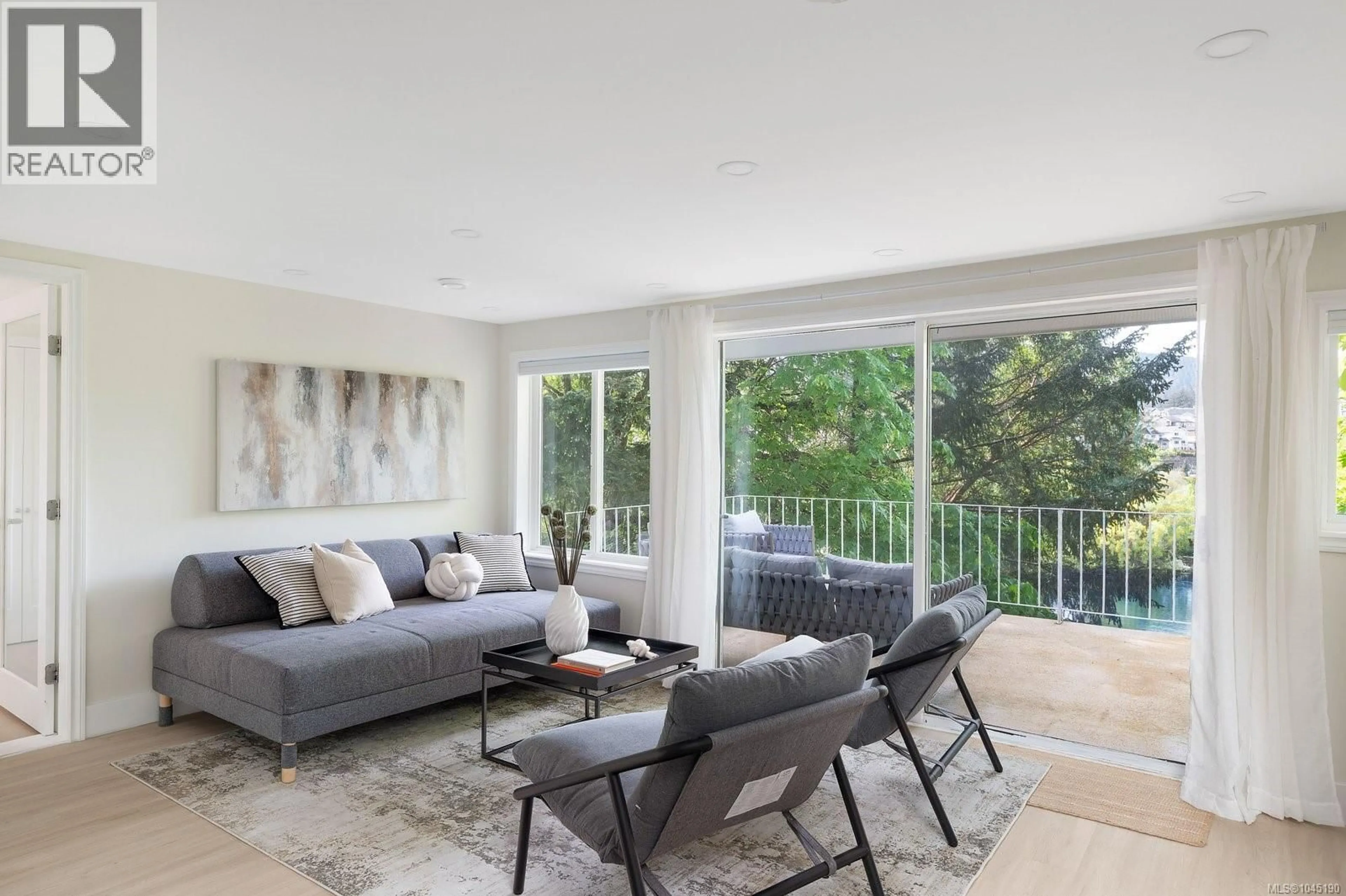 Living room with furniture, unknown for 1055 TRILLIUM ROAD, Langford British Columbia V9B4G3