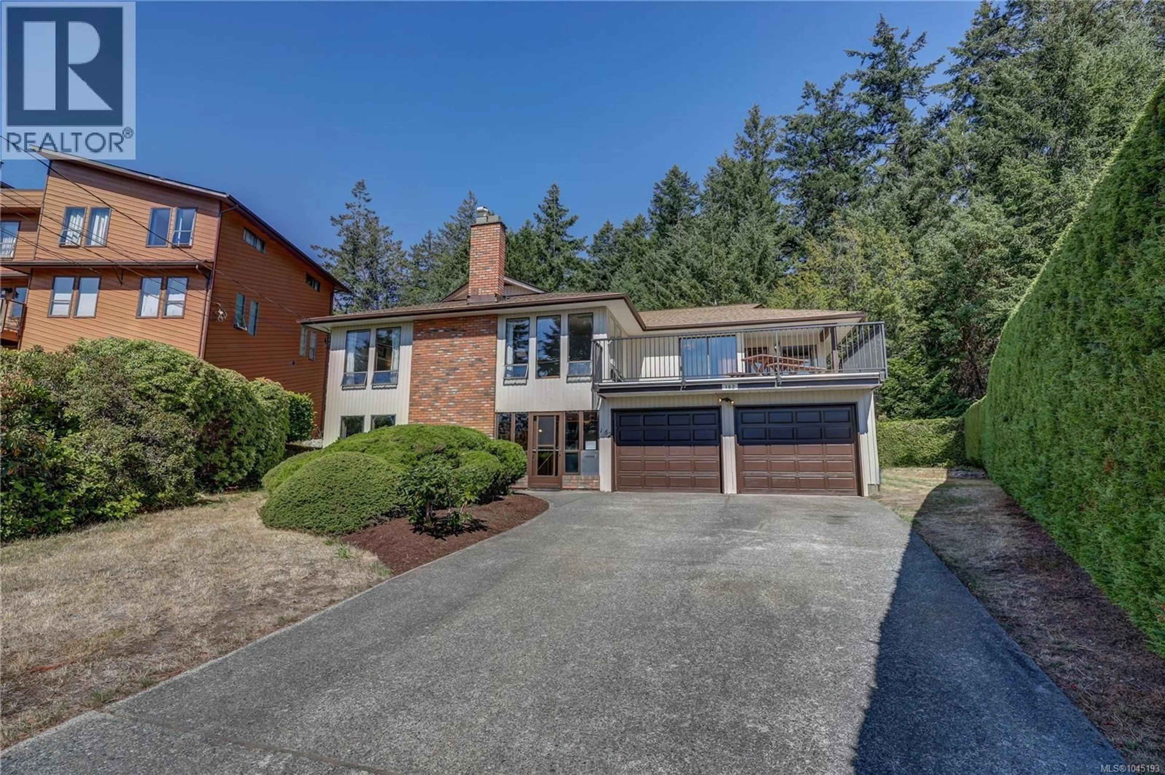 Home with brick exterior material, street for 162 SIR LANCELOT PLACE, Nanaimo British Columbia V9T4K4