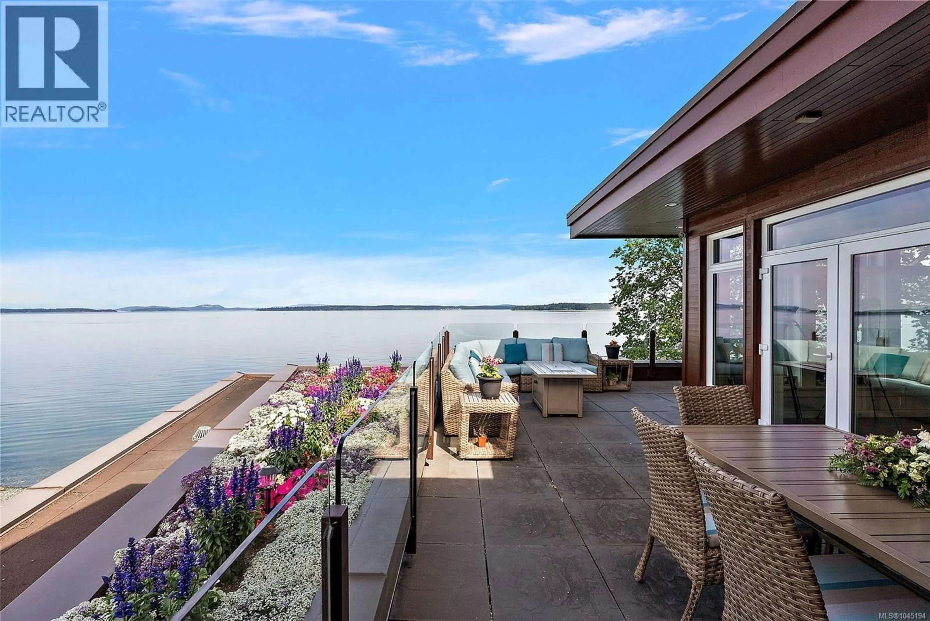 Patio, water/lake/river/ocean view for 302 - 9115 LOCHSIDE DRIVE, North Saanich British Columbia V8L1N1