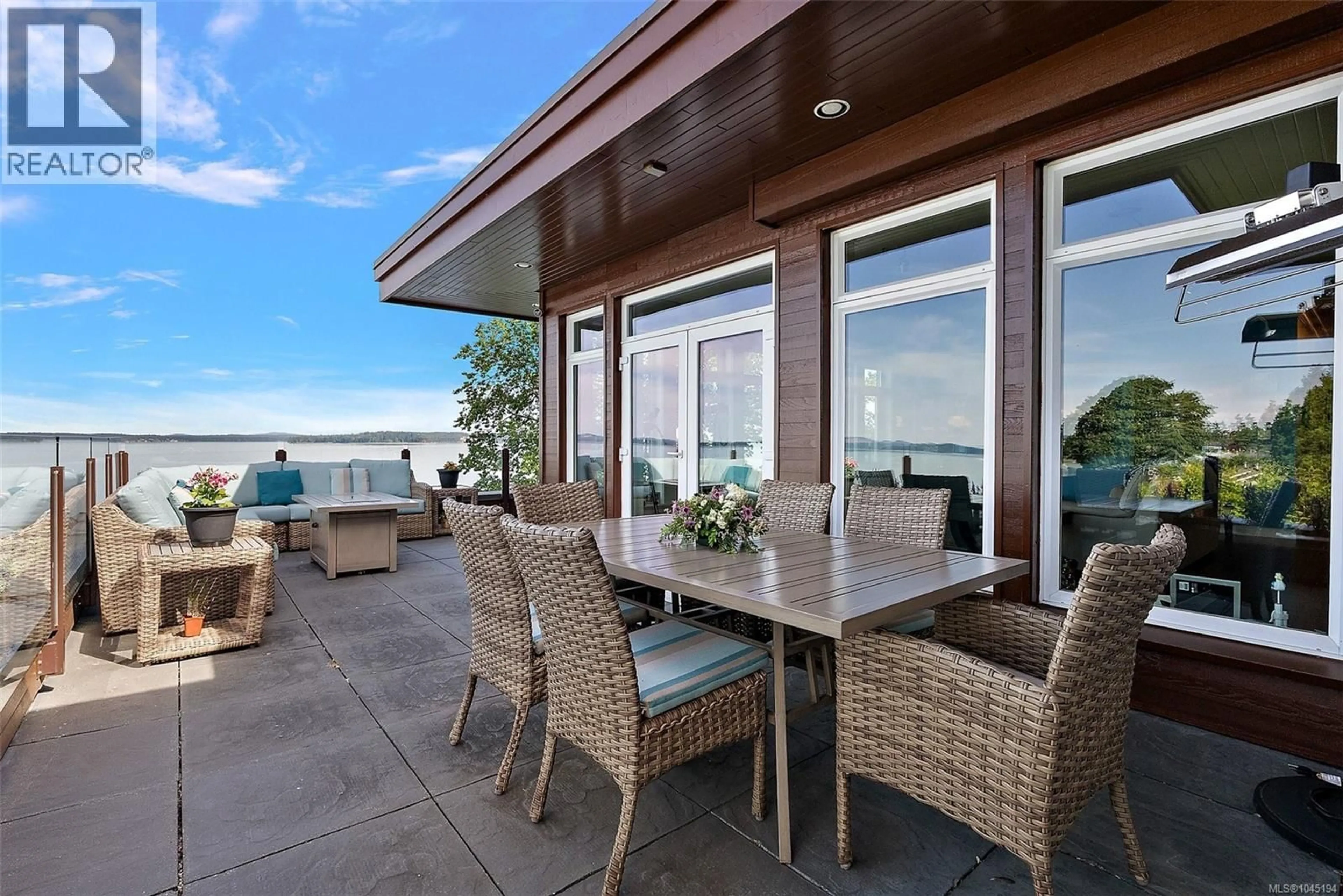 Patio, water/lake/river/ocean view for 302 - 9115 LOCHSIDE DRIVE, North Saanich British Columbia V8L1N1
