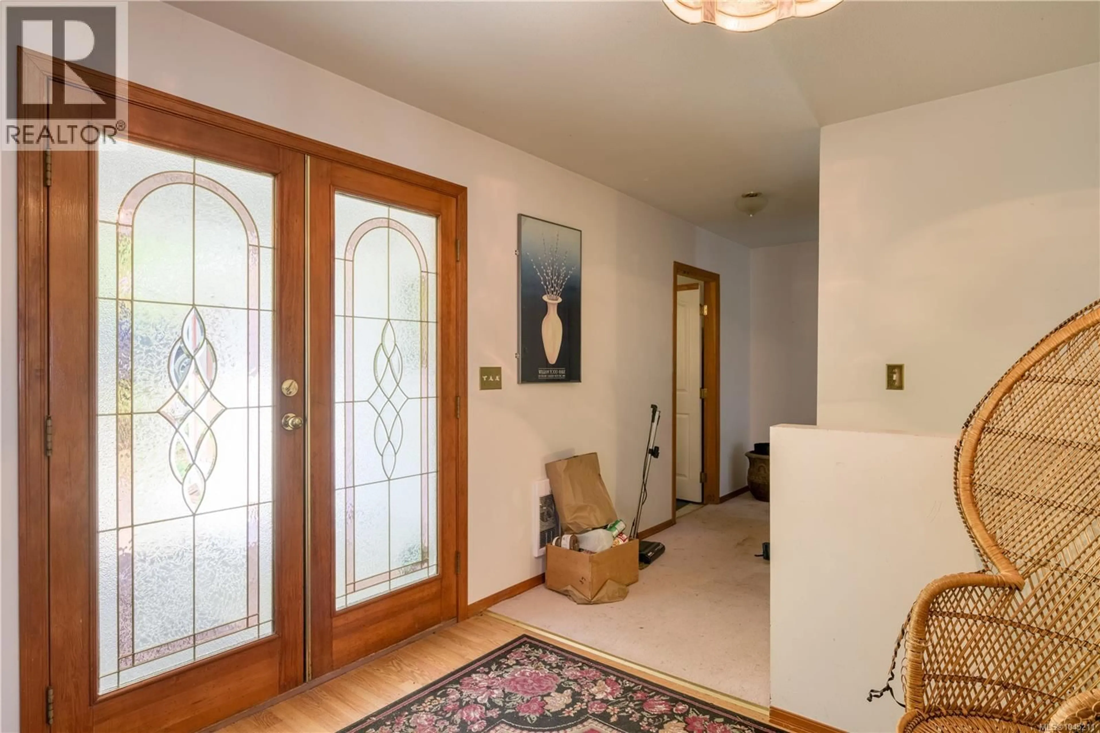 Indoor entryway for 249 HARBOUR ROAD, Coal Harbour British Columbia V0N1K0