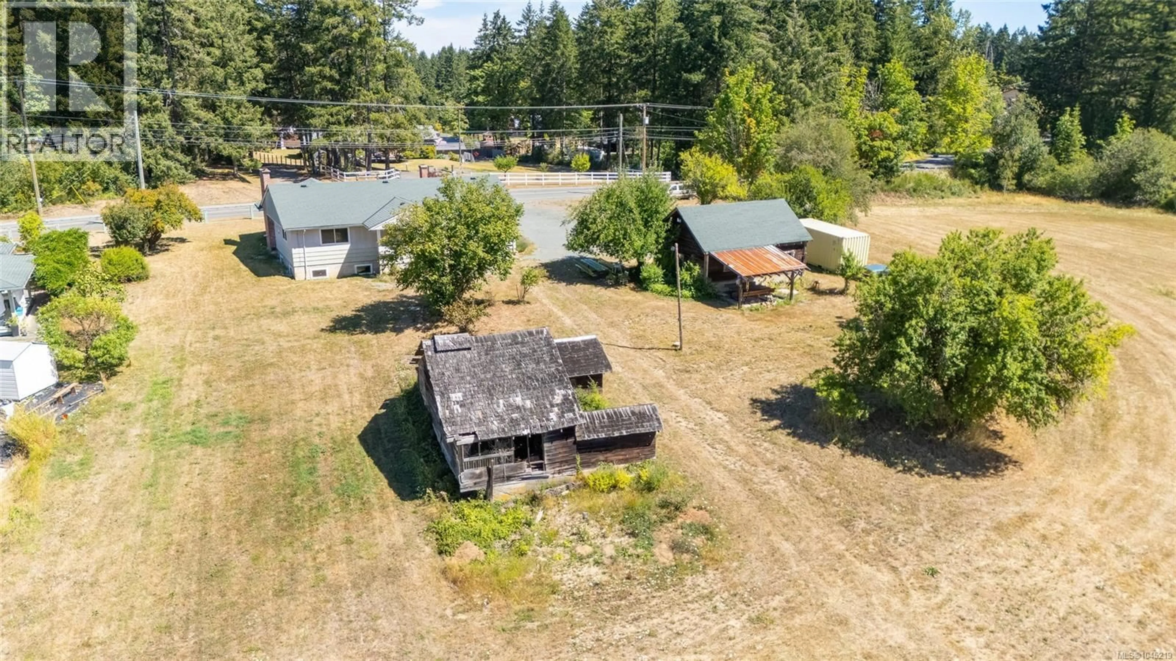A pic from outside/outdoor area/front of a property/back of a property/a pic from drone, unknown for 4030 GIBBINS ROAD, Duncan British Columbia V9L1N9