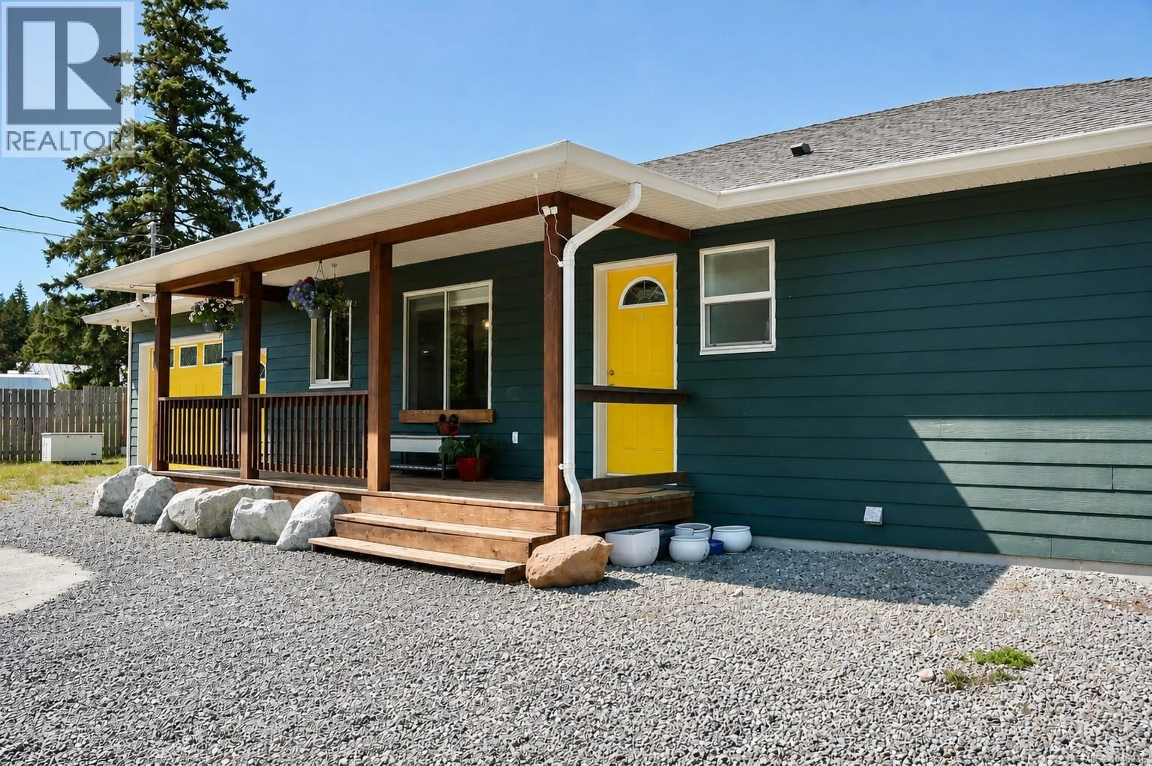 Home with vinyl exterior material, street for 9351 CENTRAL LAKE ROAD, Port Alberni British Columbia V9Y8Z1